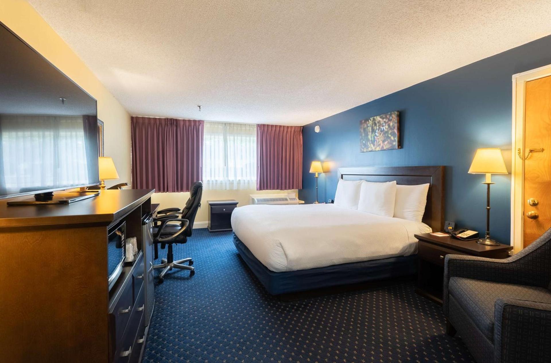 Fireside Inn & Suites Waterville photo 82
