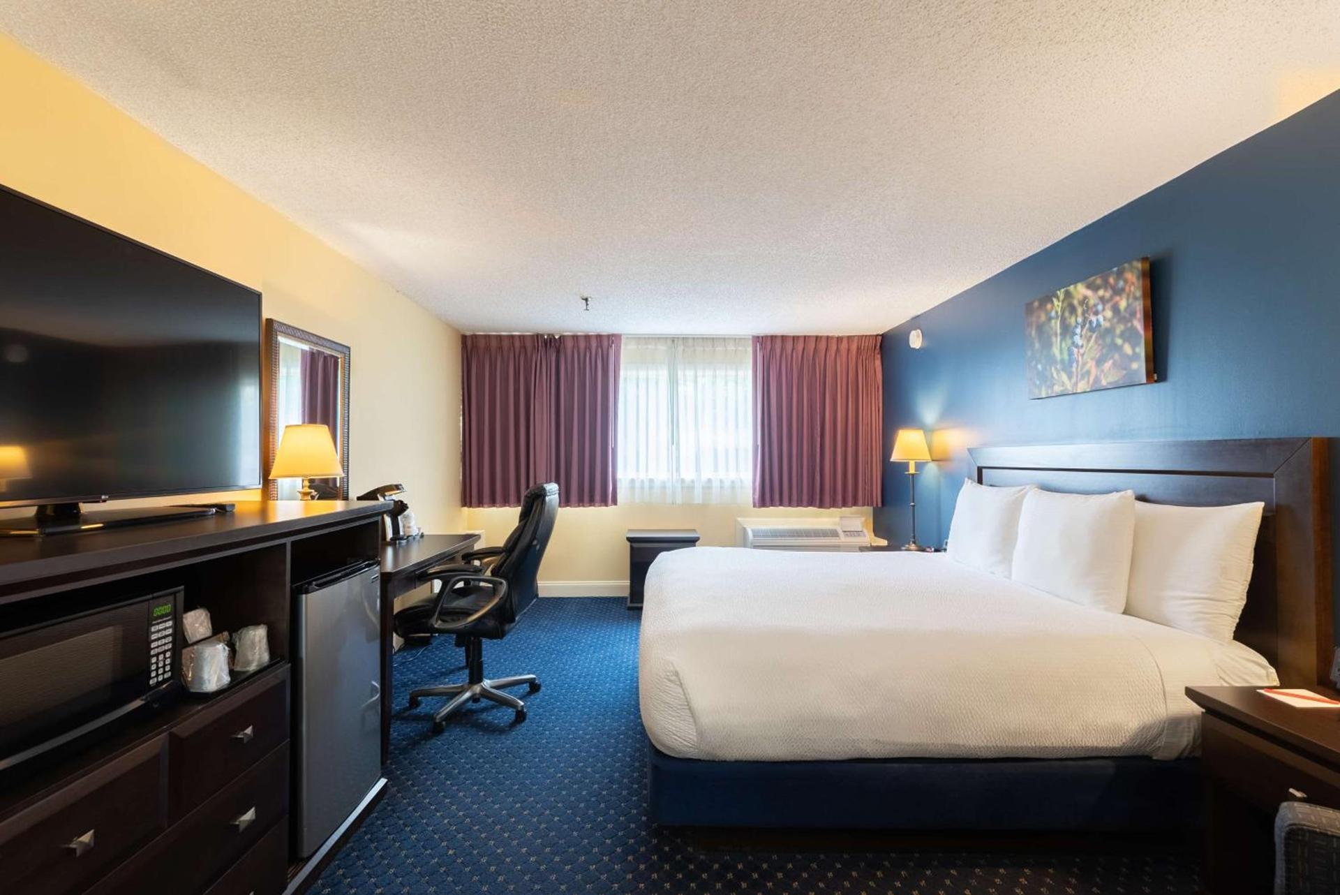 Fireside Inn & Suites Waterville photo 83