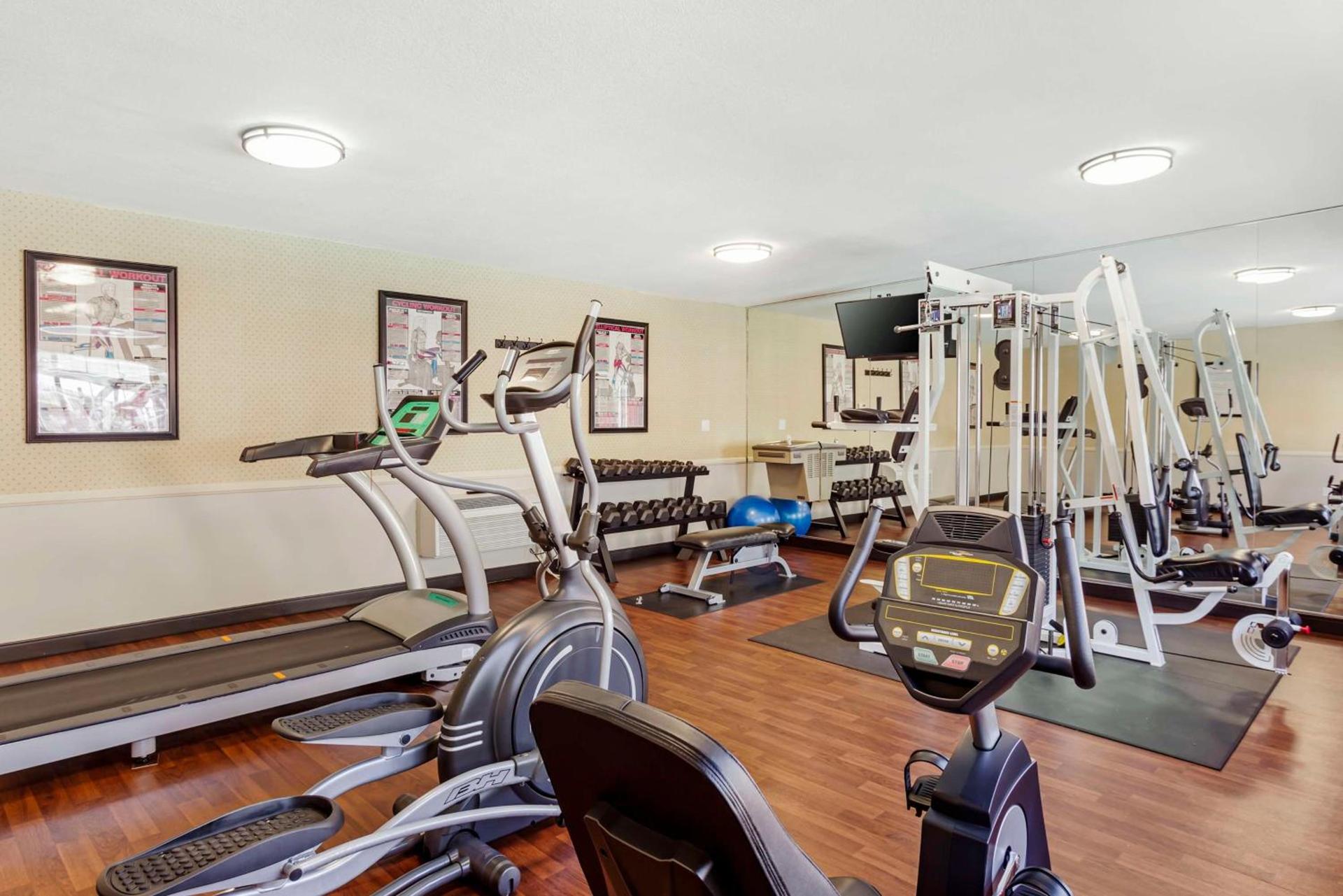 Best Western China Lake Inn photo 4