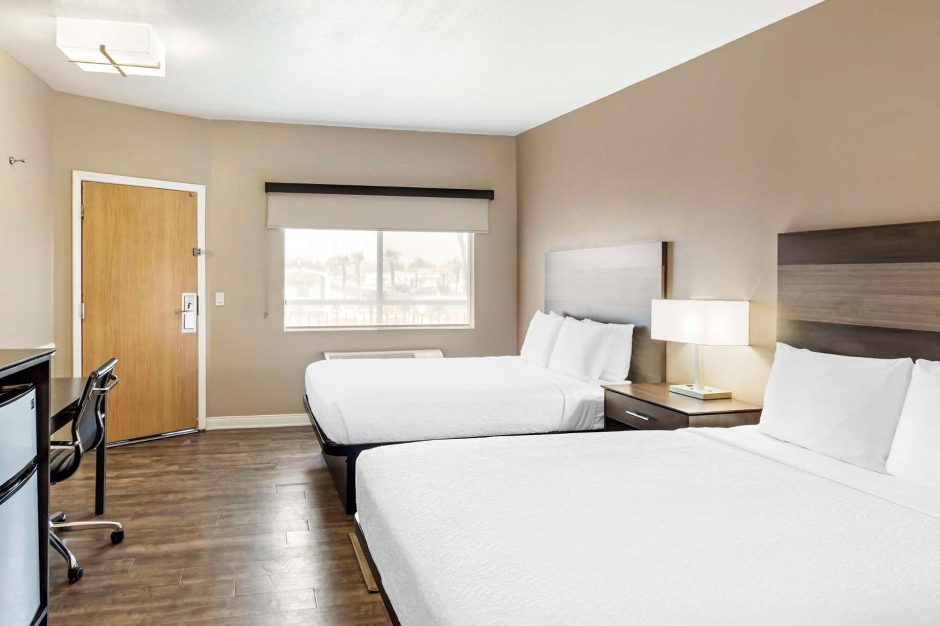 Best Western China Lake Inn photo 37