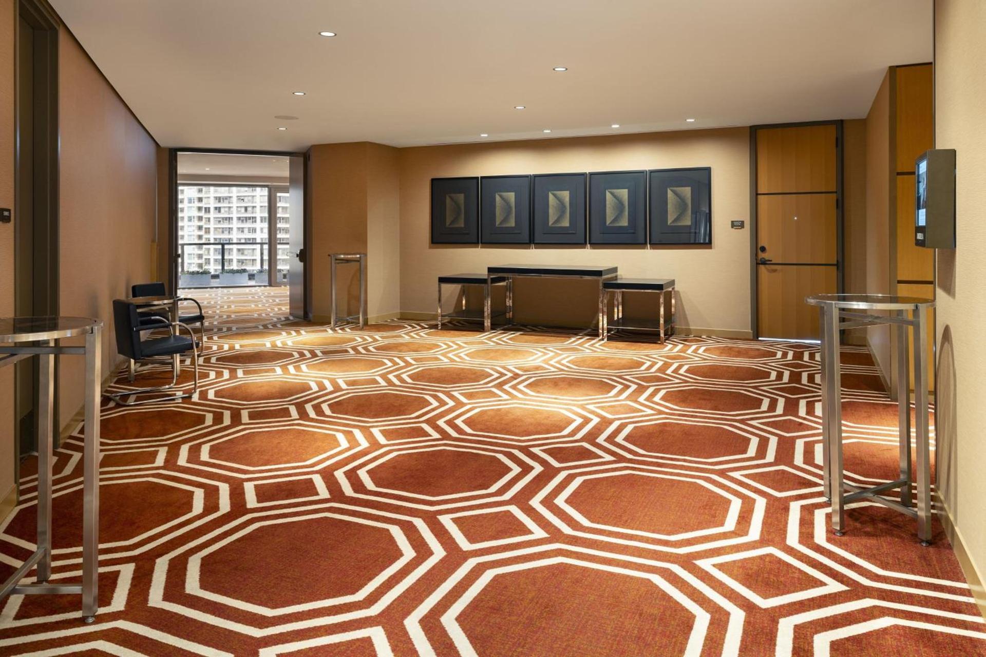 Residence Inn by Marriott Chicago Downtown Magnificent Mile photo 24