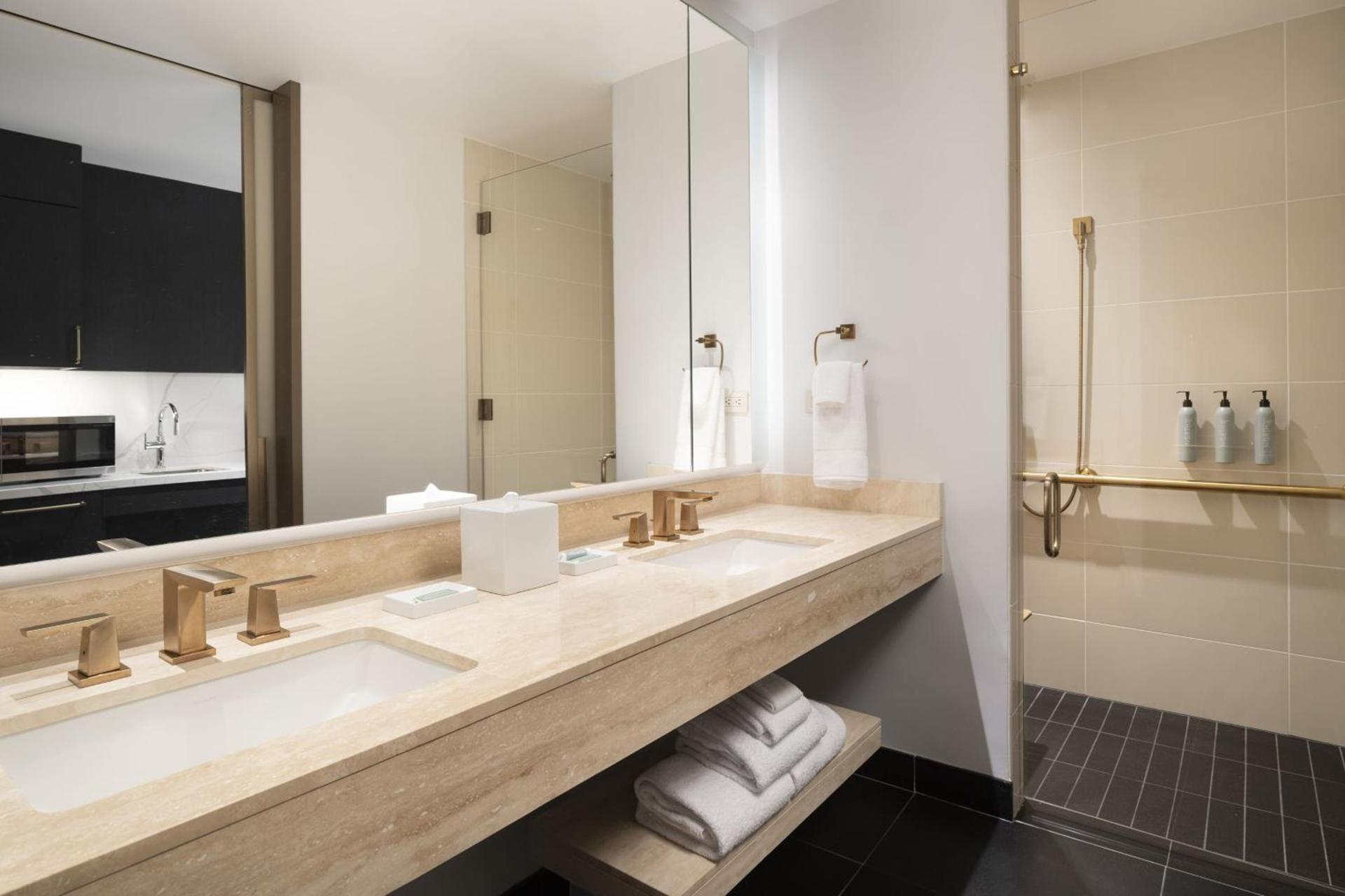 Residence Inn by Marriott Chicago Downtown Magnificent Mile photo 60