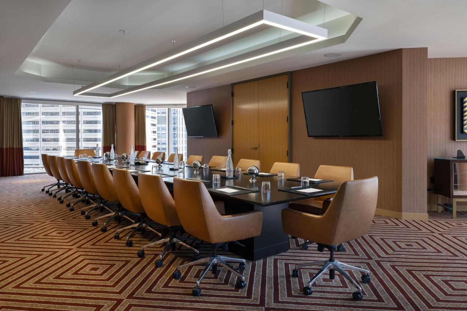 Residence Inn by Marriott Chicago Downtown Magnificent Mile photo 83