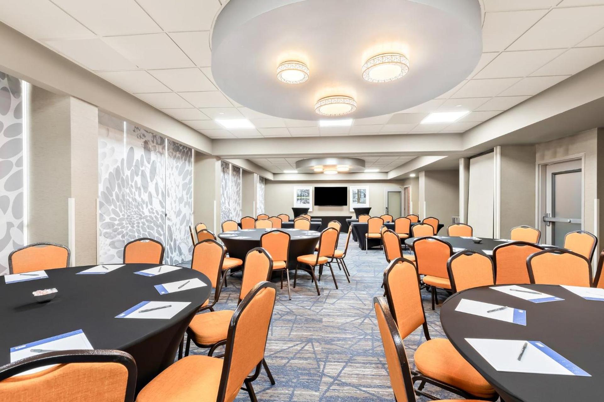 Holiday Inn Express Atlanta Galleria-Ballpark Area by IHG photo 16