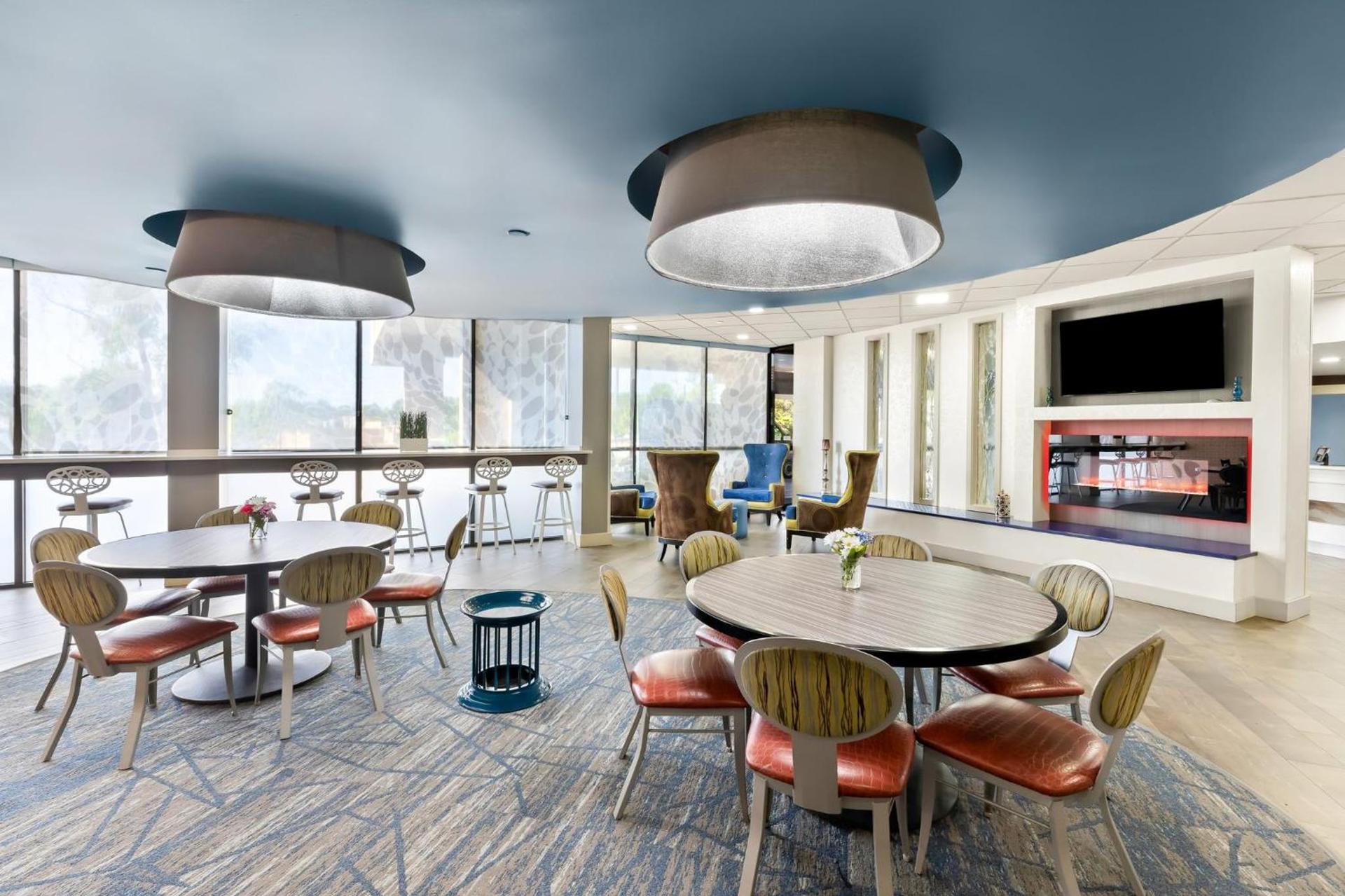 Holiday Inn Express Atlanta Galleria-Ballpark Area by IHG photo 23