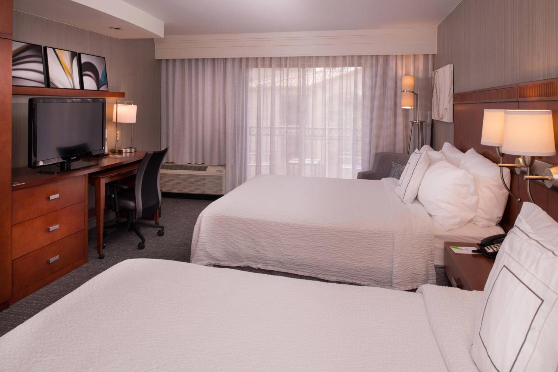 Courtyard by Marriott Thousand Oaks Ventura County photo 8