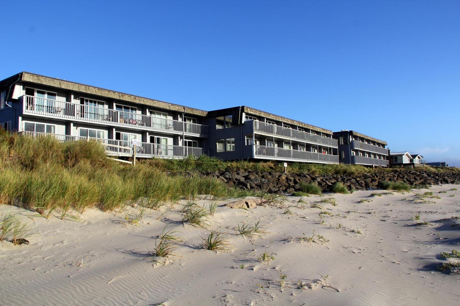 Surfside Resort photo 22