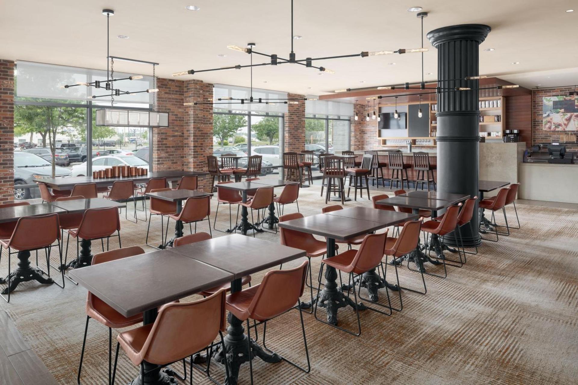 Courtyard by Marriott Portland Downtown/Waterfront photo 20