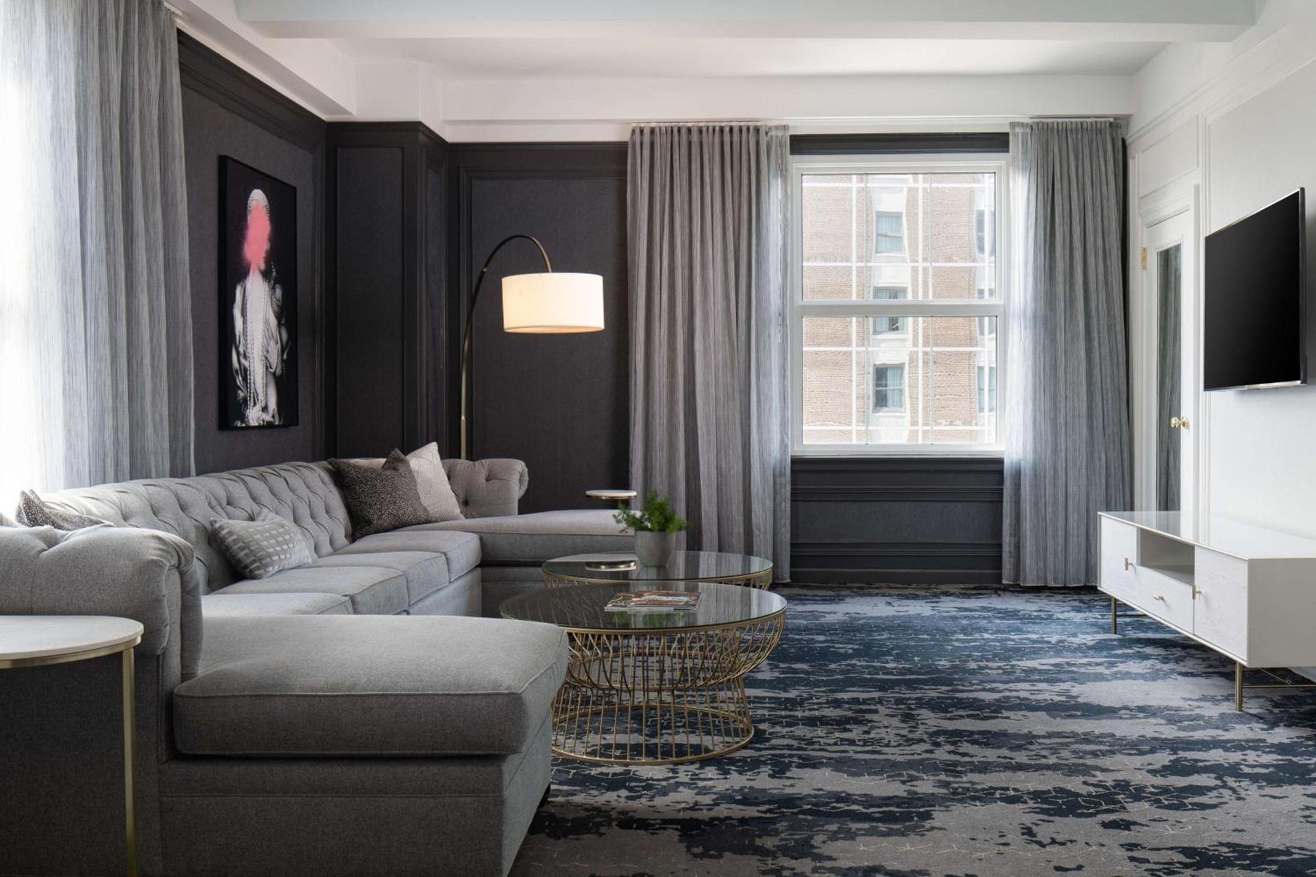 Amway Grand Plaza Hotel, Curio Collection by Hilton photo 62
