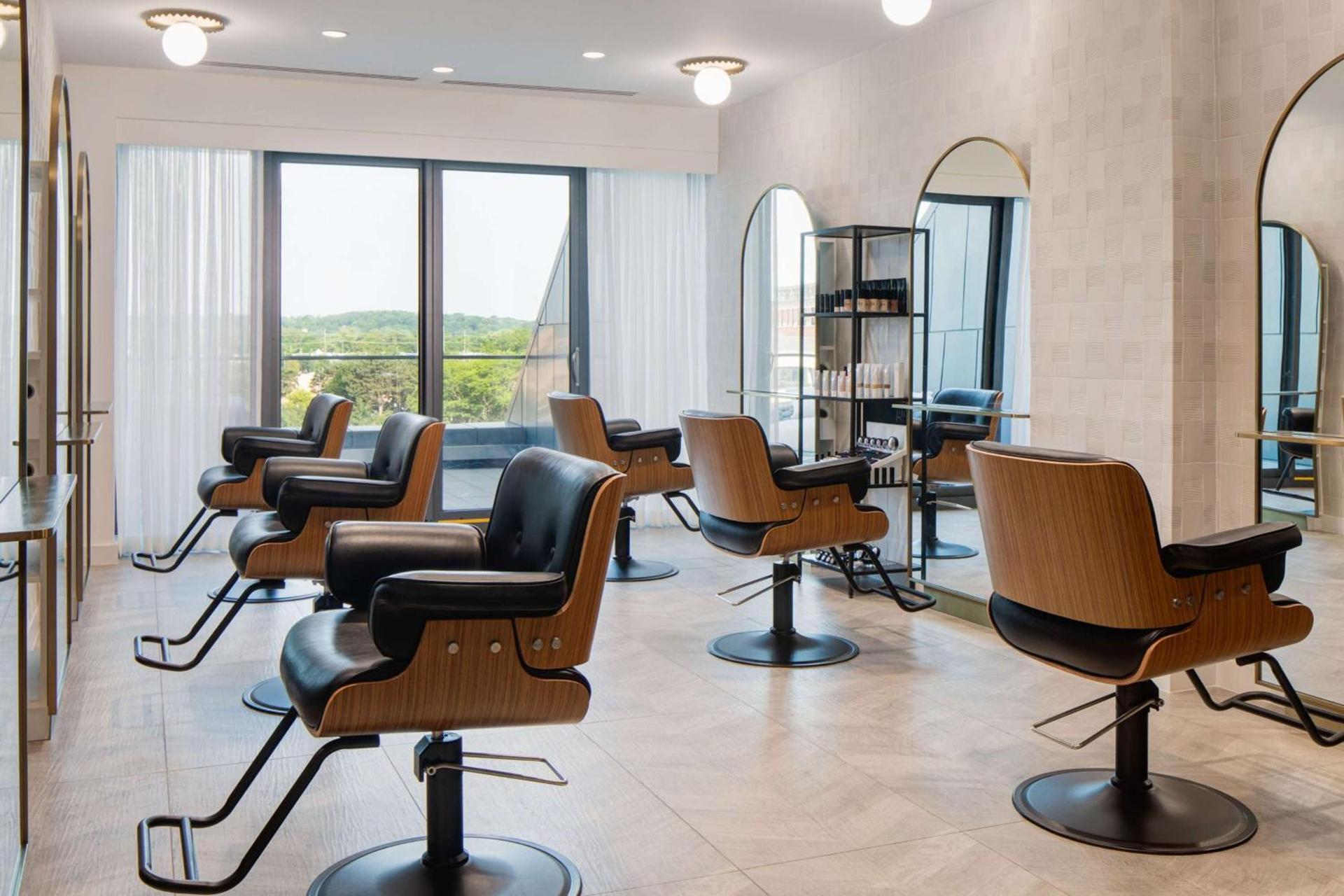 Amway Grand Plaza Hotel, Curio Collection by Hilton photo 84