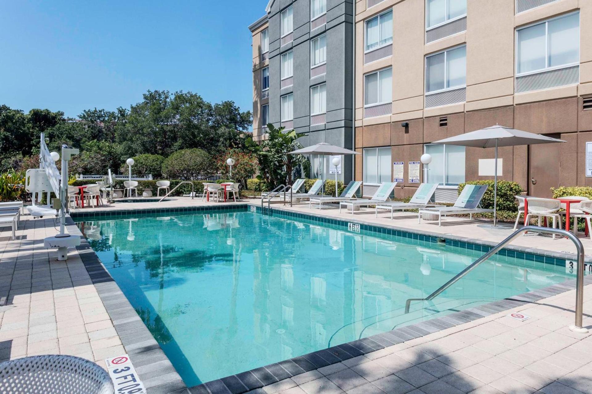 Hilton Garden Inn Sarasota-Bradenton Airport photo 5
