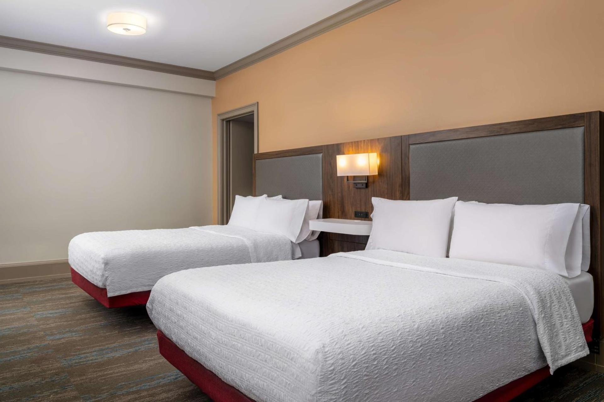 Hampton Inn & Suites New Orleans Canal St. French Quarter photo 49