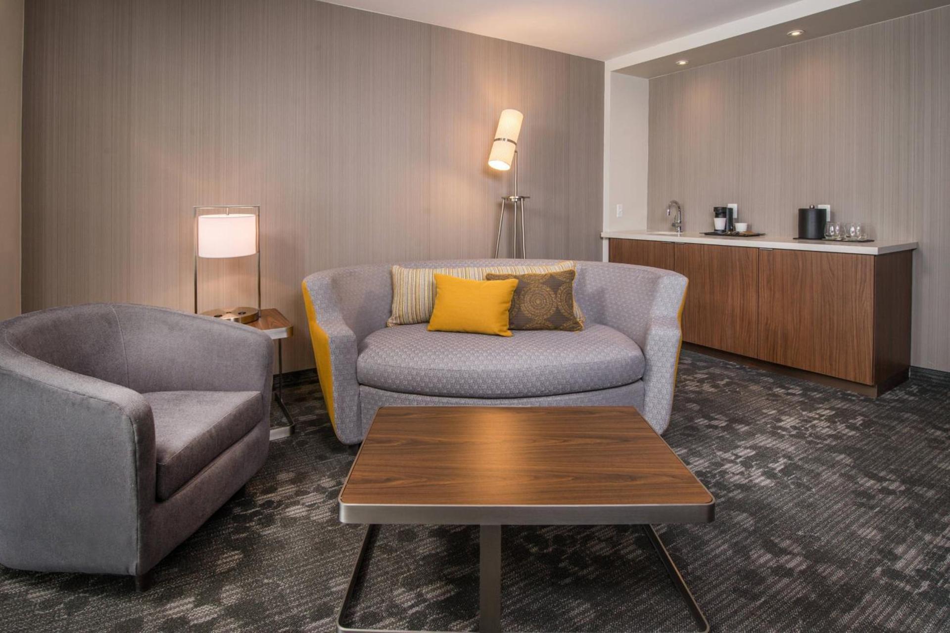 Courtyard by Marriott Shippensburg photo 18