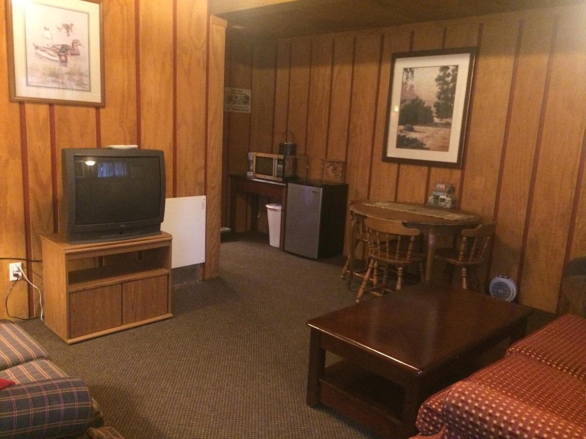 Alpine Motel photo 77