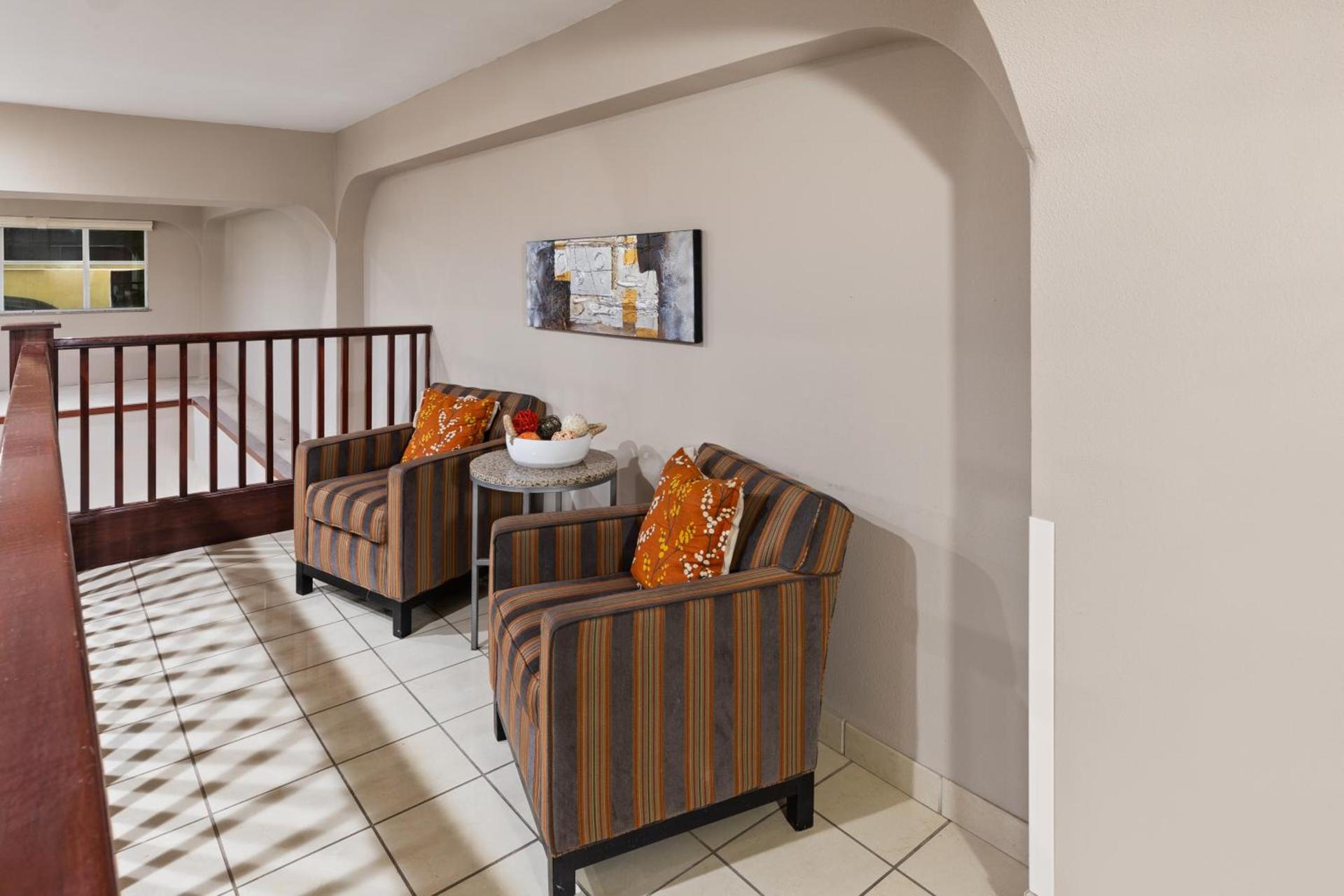 Super 8 by Wyndham Lubbock West photo 49