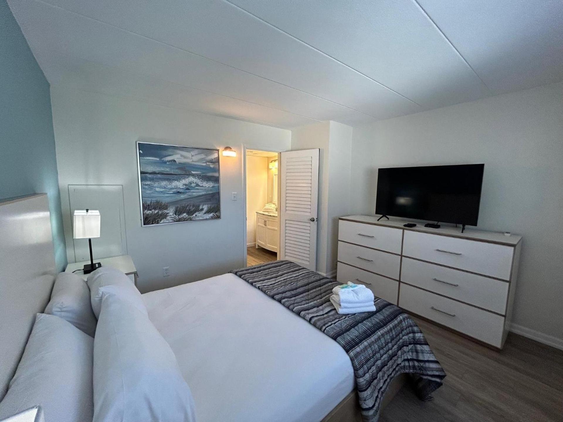 Esplanade Suites - A Sundance Vacations Property photo 17