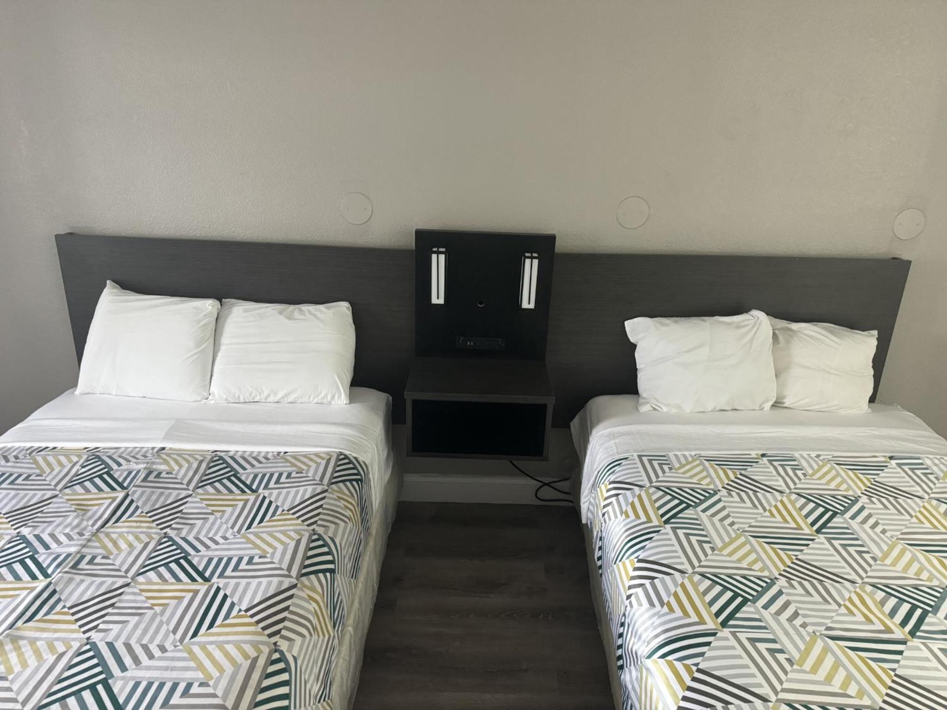 Travelodge by Wyndham Norfolk Airport photo 49