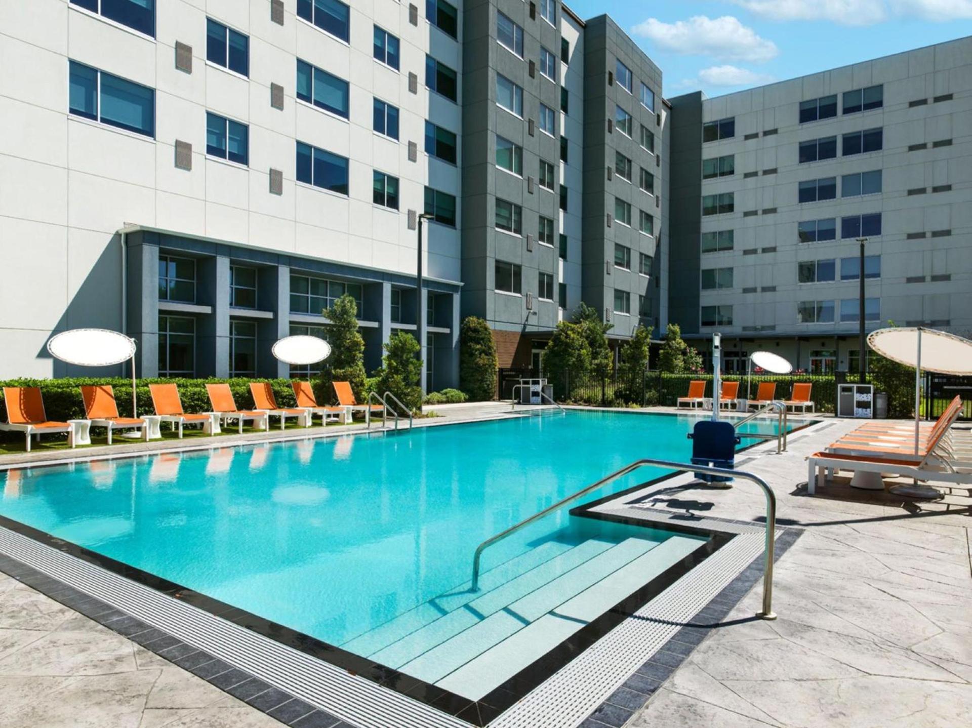 Aloft by Marriott Orlando at SeaWorld photo 2