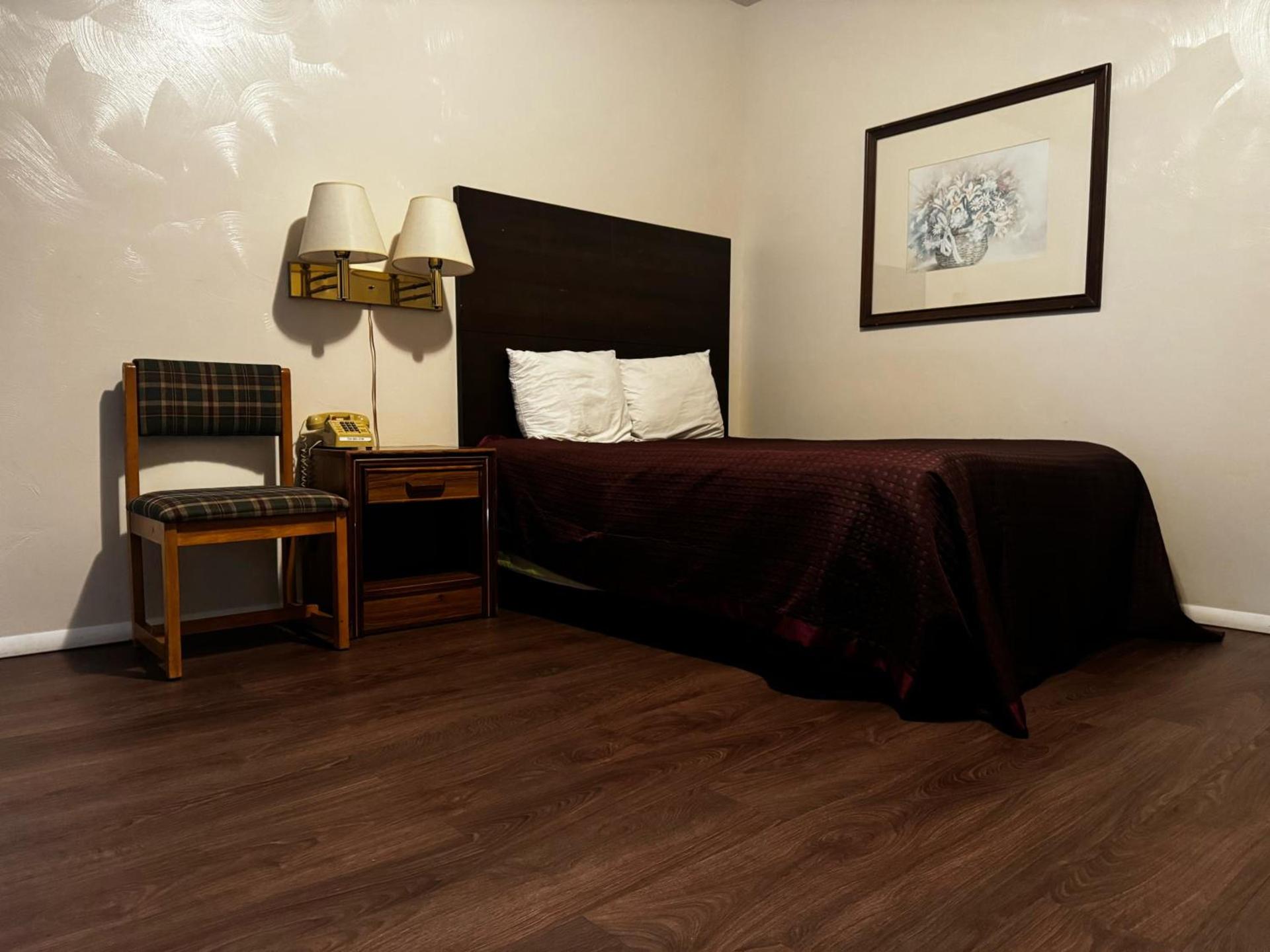 Heritage Inn photo 9