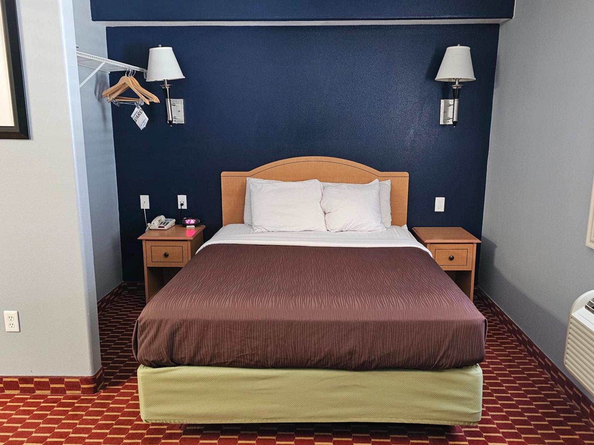 Executive Inn & Suites Extended Stay - Vernal photo 5