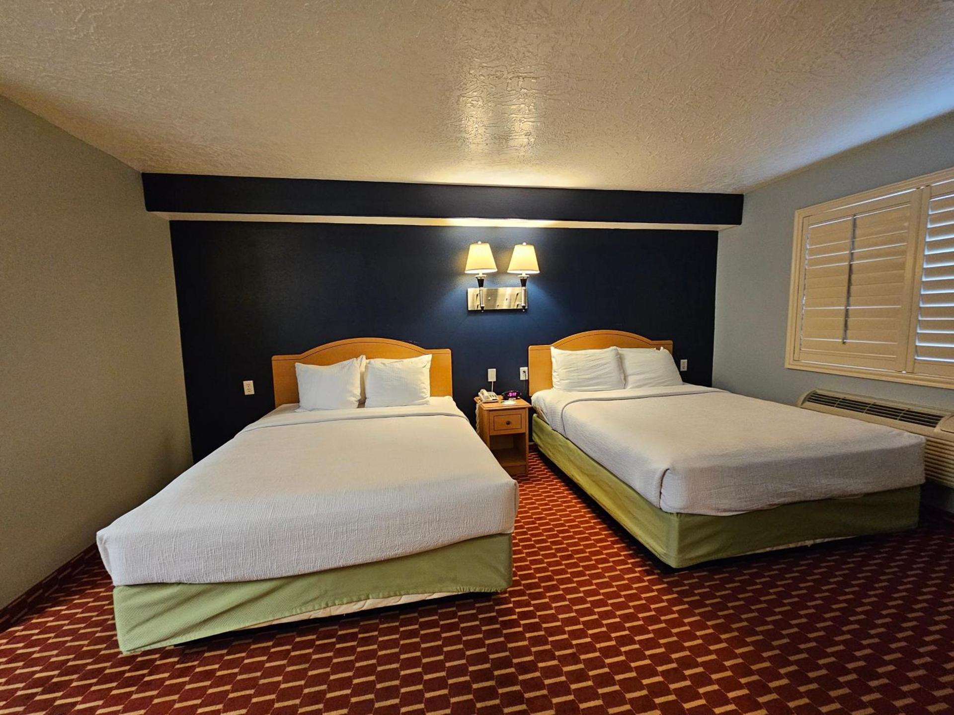 Executive Inn & Suites Extended Stay - Vernal photo 25