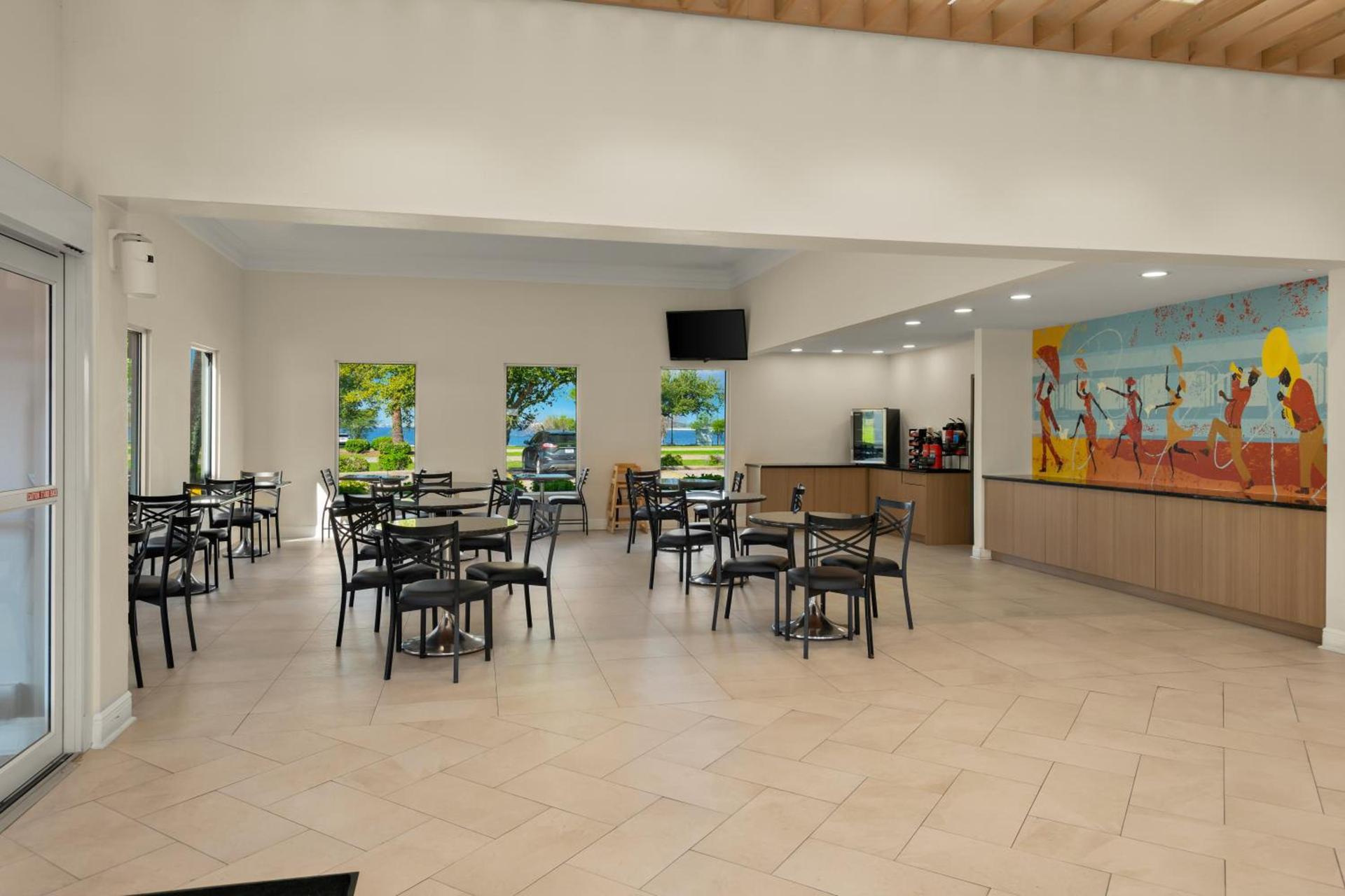 The Marco Hotel Lake Charles photo 26