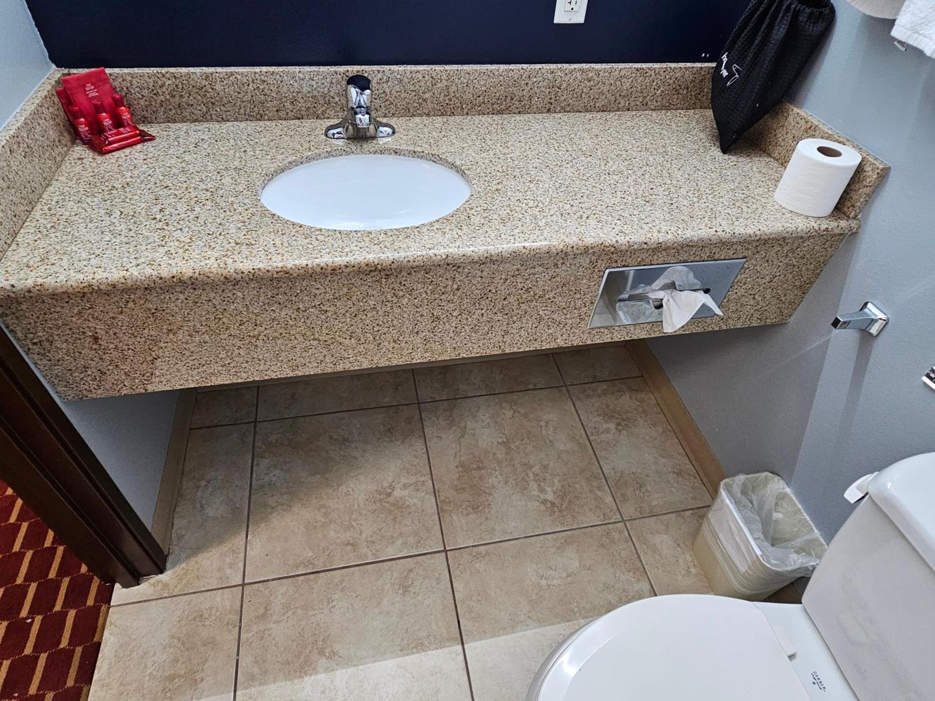 Executive Inn & Suites Extended Stay - Vernal photo 36