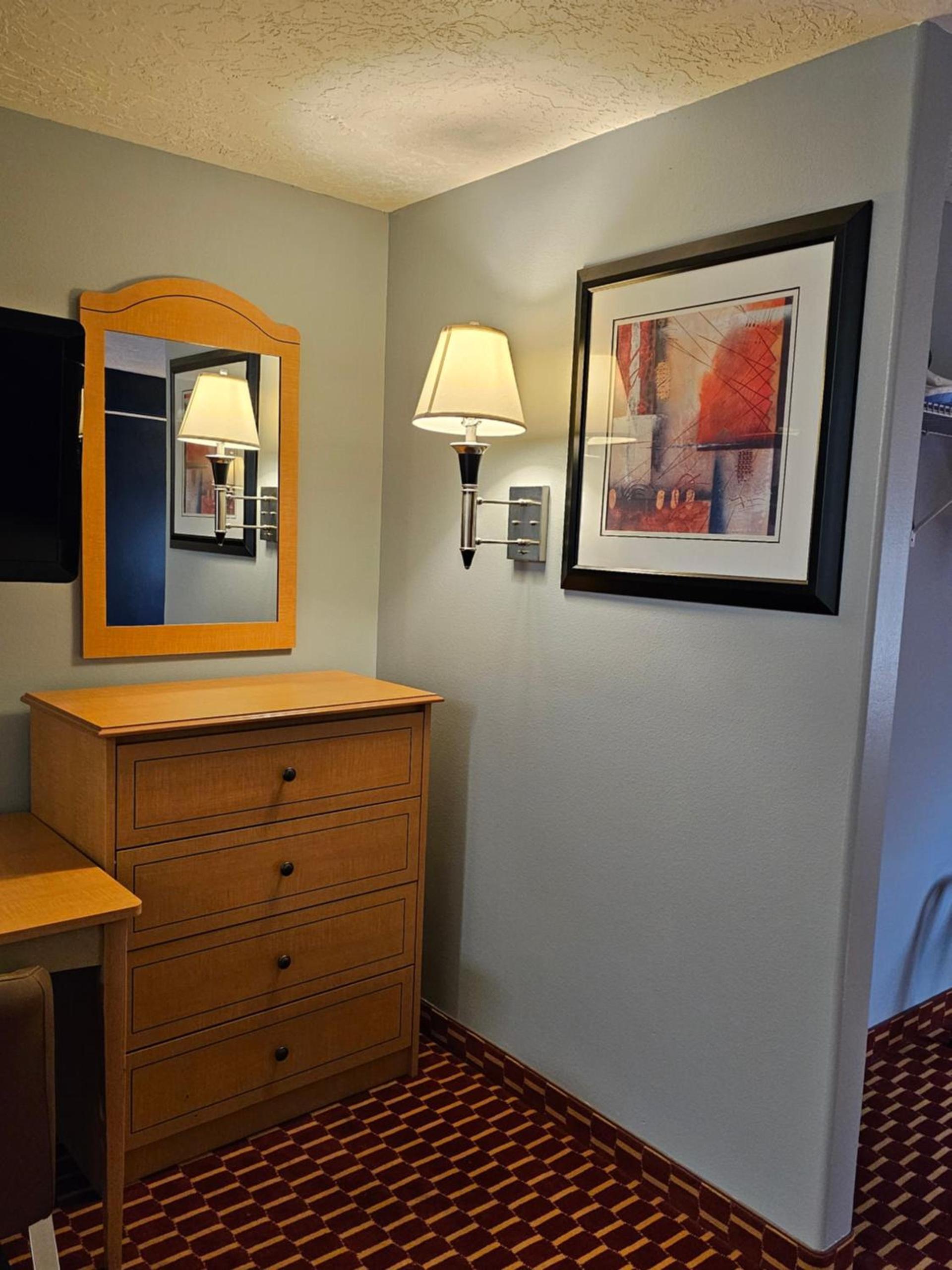 Executive Inn & Suites Extended Stay - Vernal photo 45