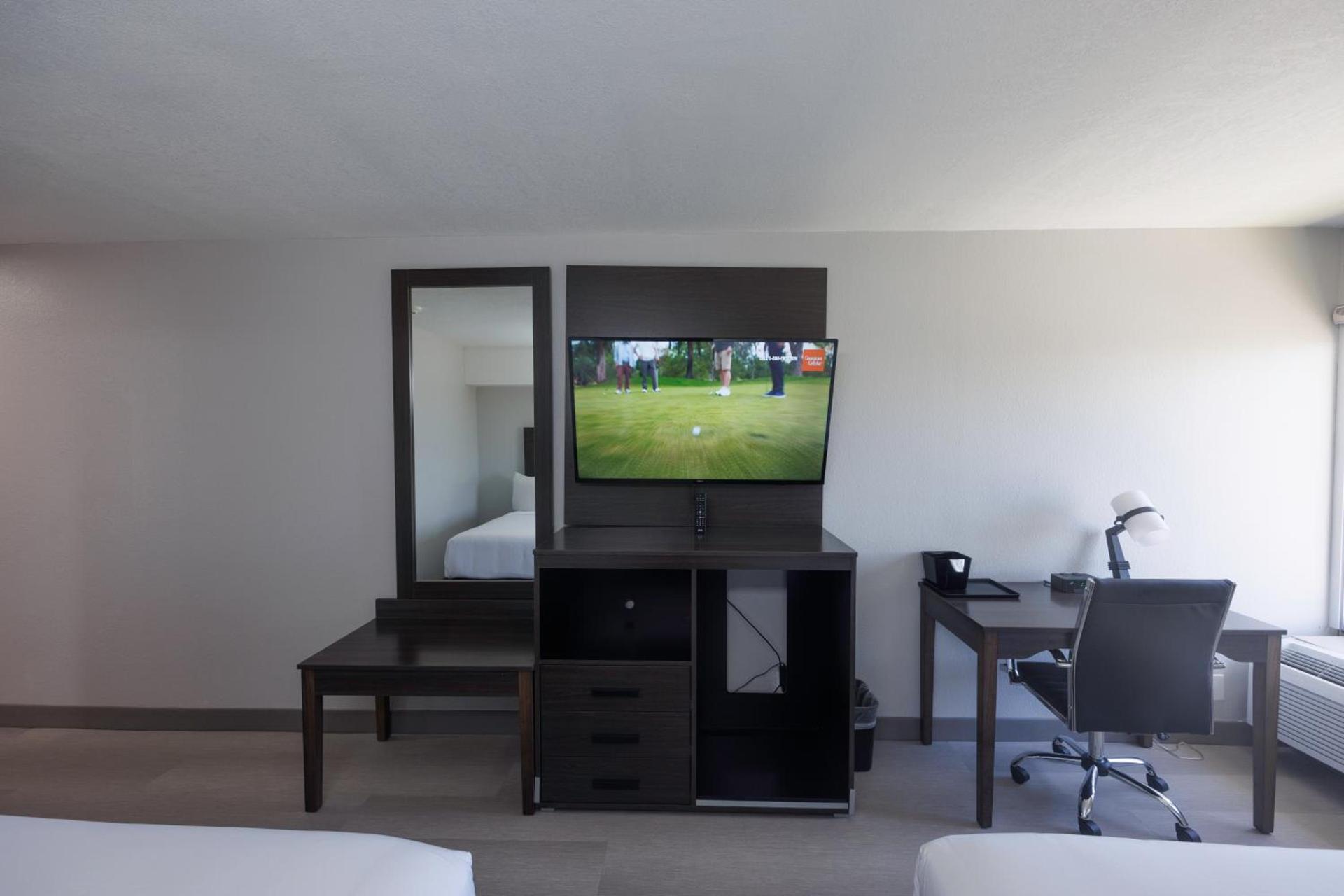 B&B Hotel Miami Airport photo 13