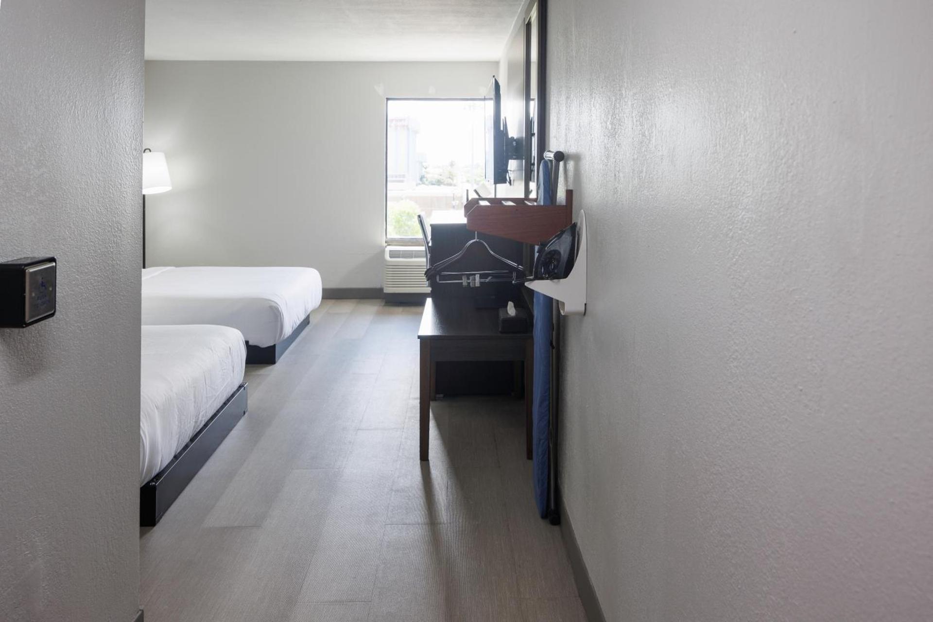 B&B Hotel Miami Airport photo 22
