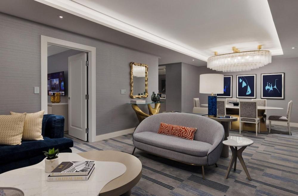 Fontainebleau Las Vegas by Suiteness photo 33