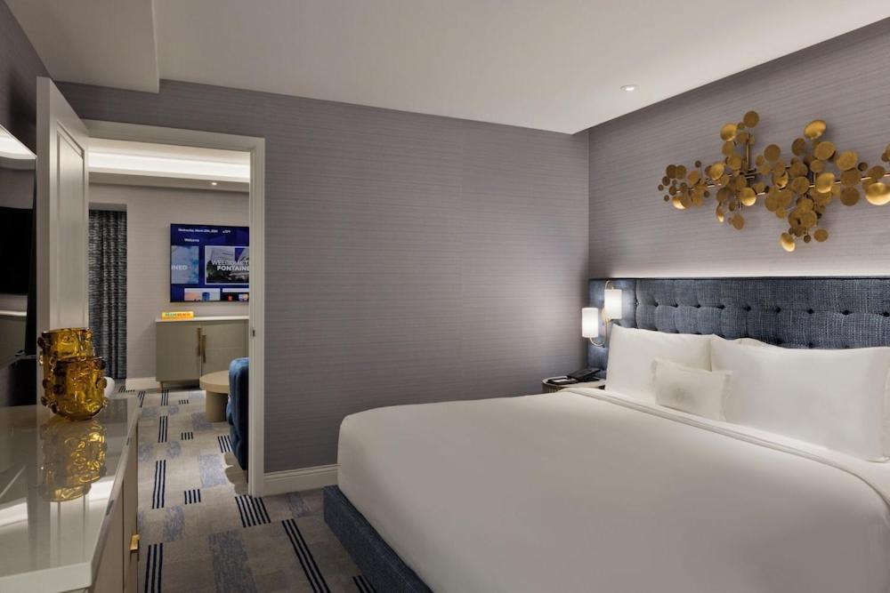 Fontainebleau Las Vegas by Suiteness photo 89
