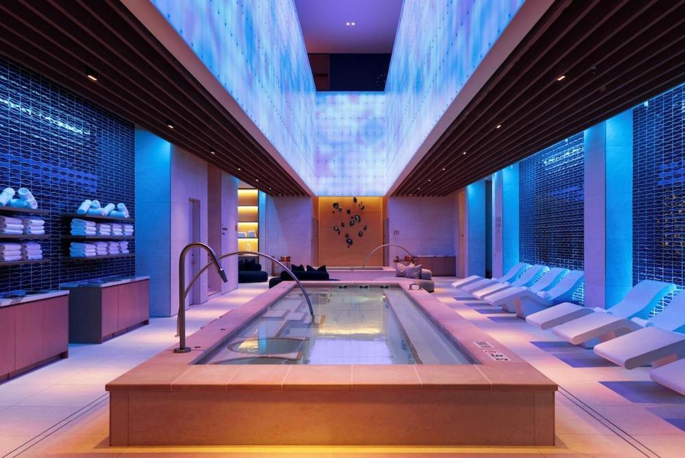 Fontainebleau Las Vegas by Suiteness photo 95