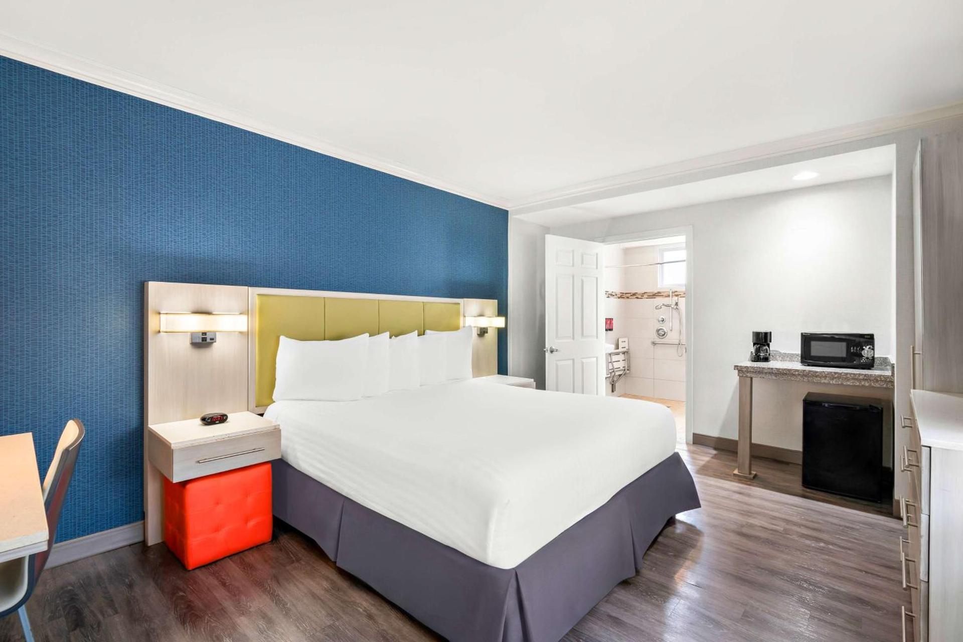 SureStay Hotel by Best Western Santa Monica photo 8