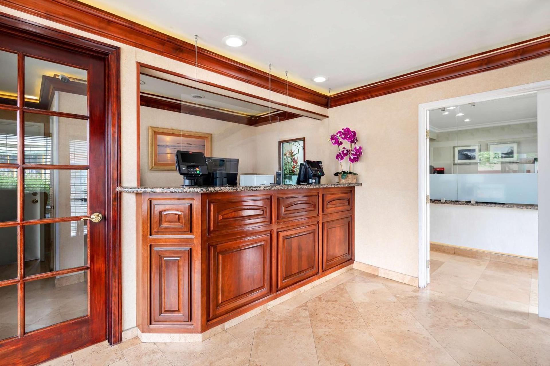 SureStay Hotel by Best Western Santa Monica photo 4