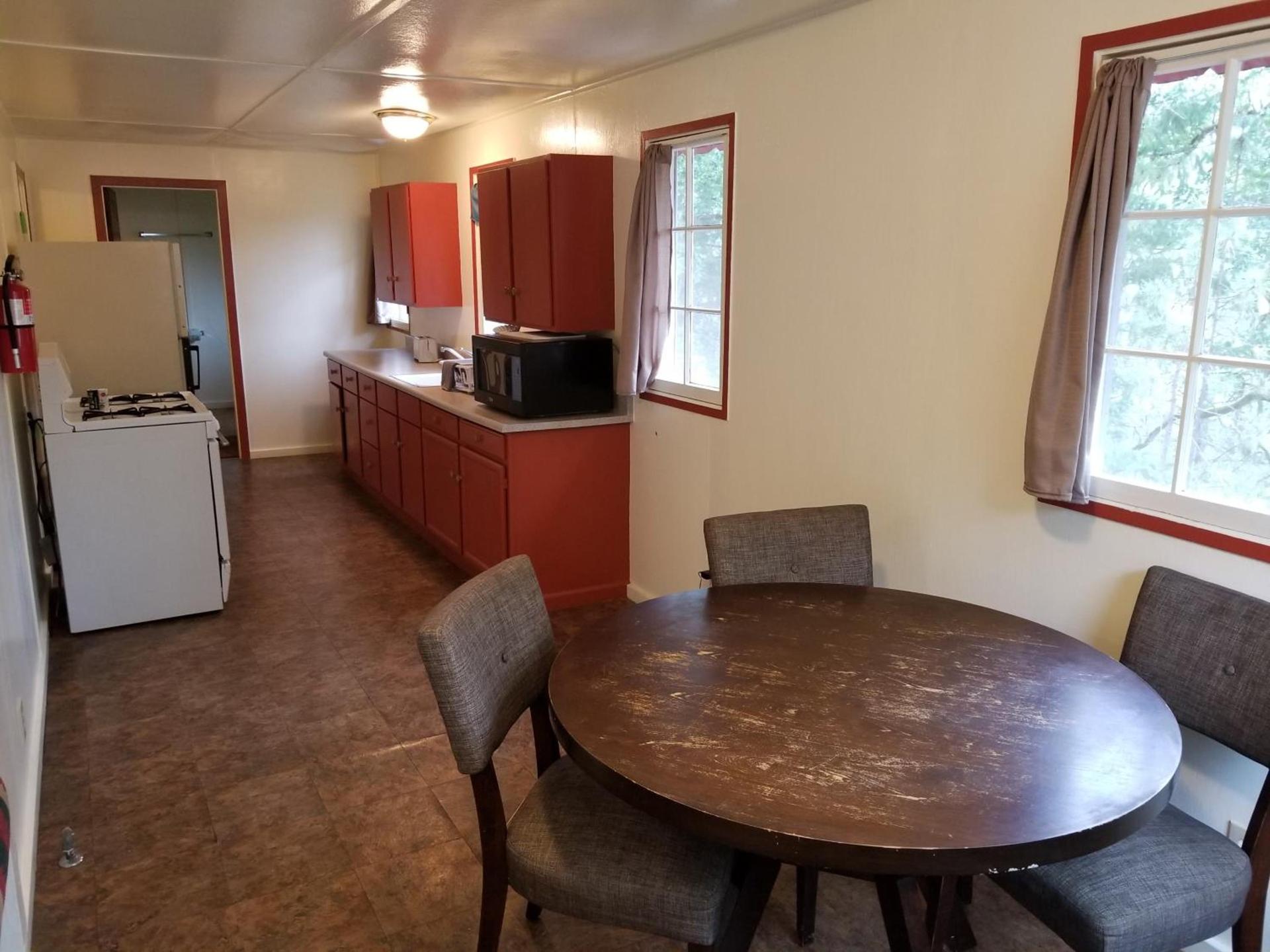 Lakeview Terrace Resort photo 3