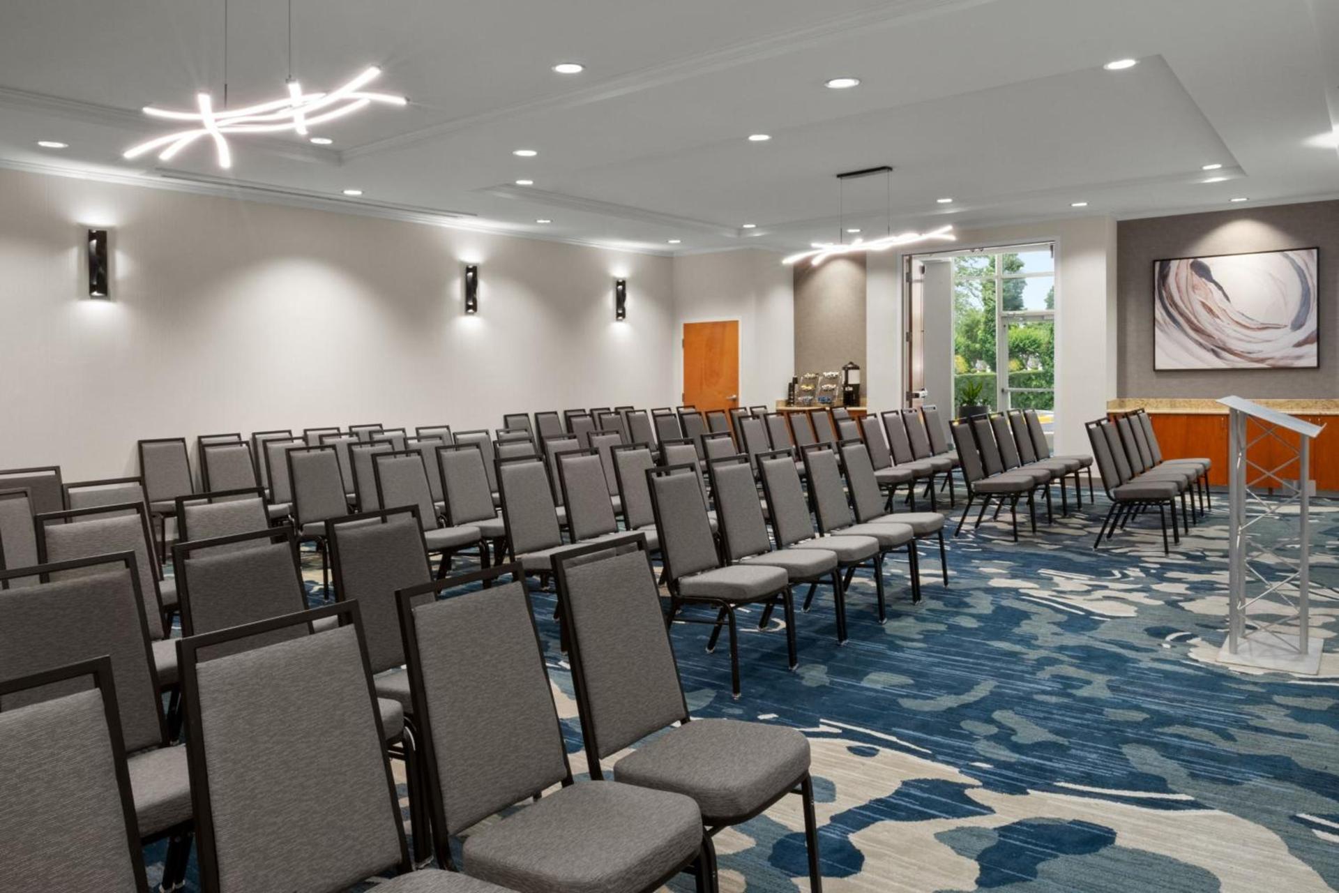 Delta Hotels by Marriott Colonial Heights photo 39