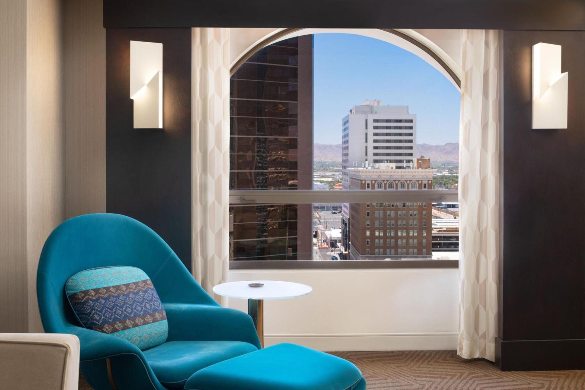 Renaissance Phoenix Downtown Hotel photo 15