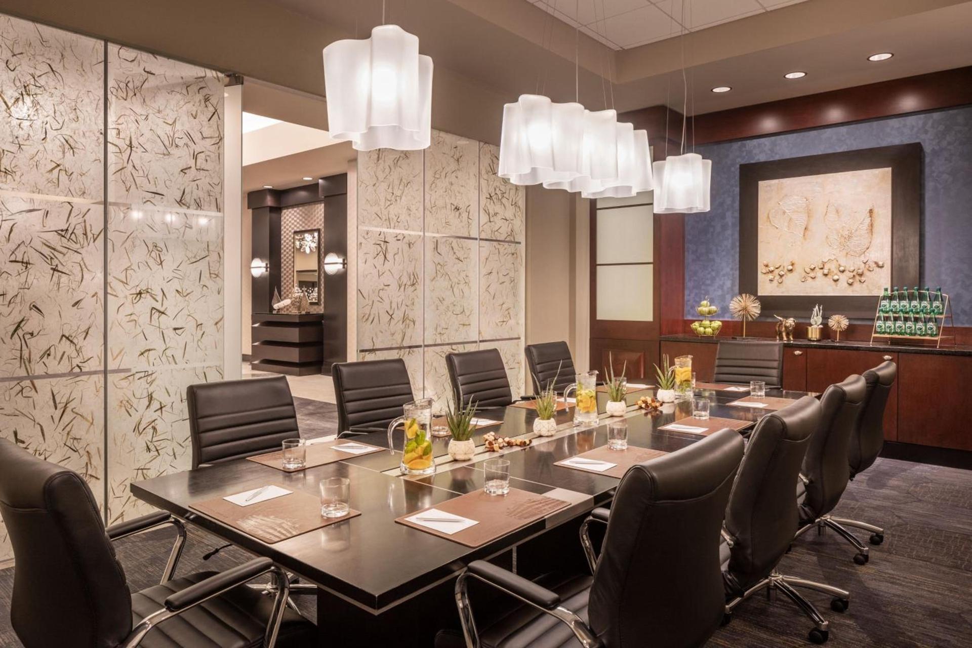 Renaissance Phoenix Downtown Hotel photo 56