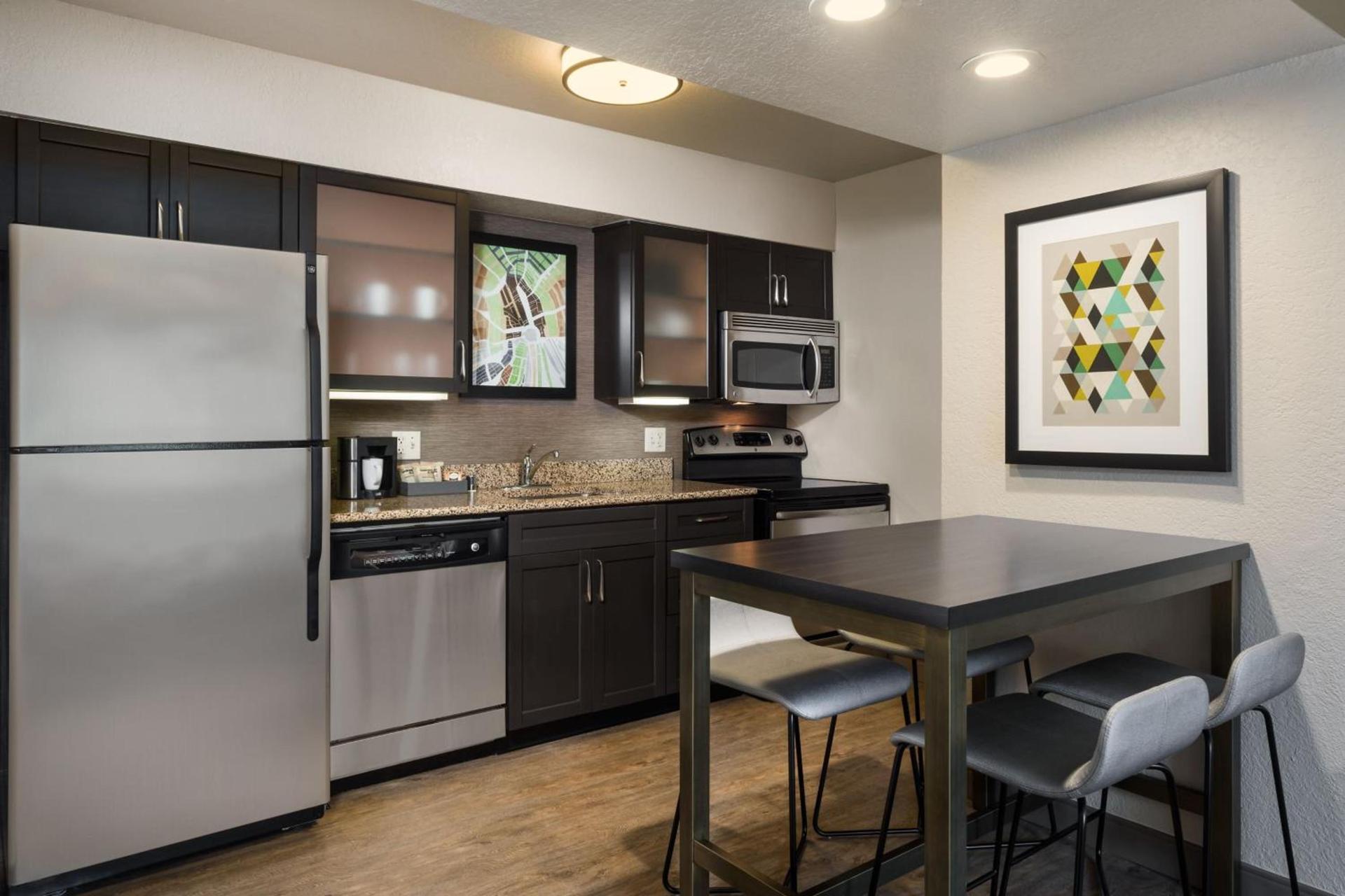 Residence Inn by Marriott Long Beach photo 5