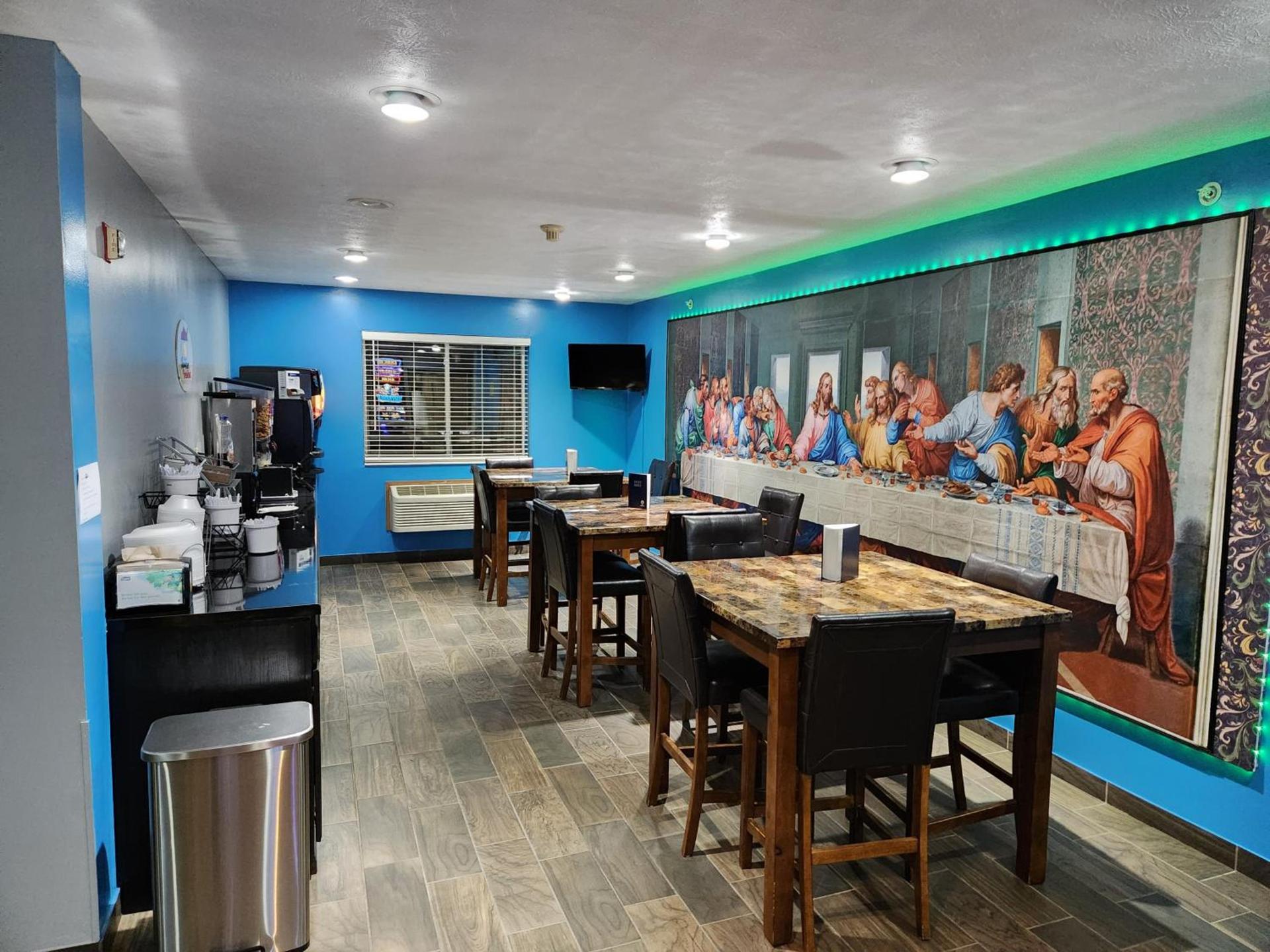 Super Star Inn & Suite Lincoln Crete photo 22