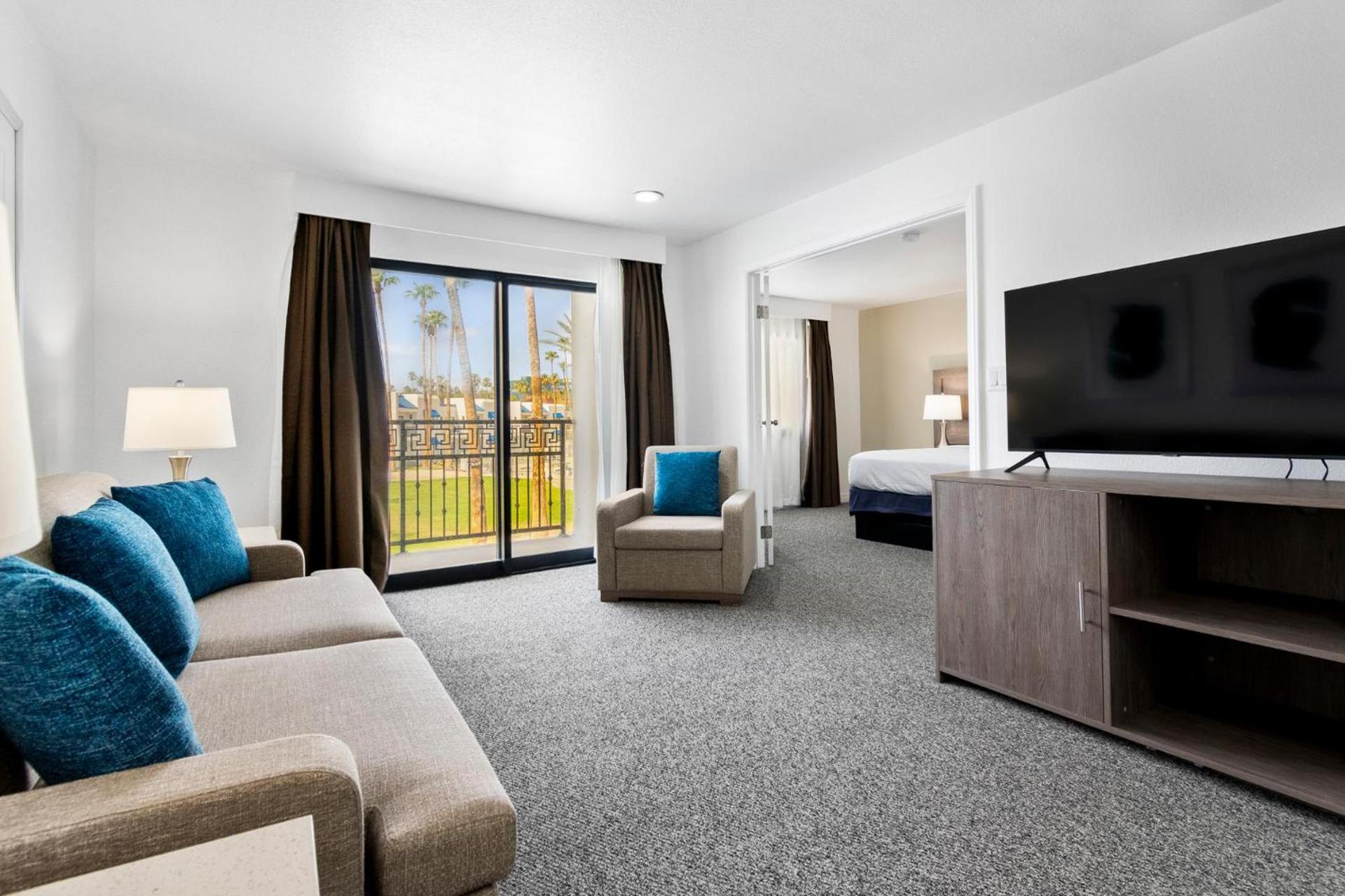 Serene Vegas Boutique Hotel Las Vegas photo 19