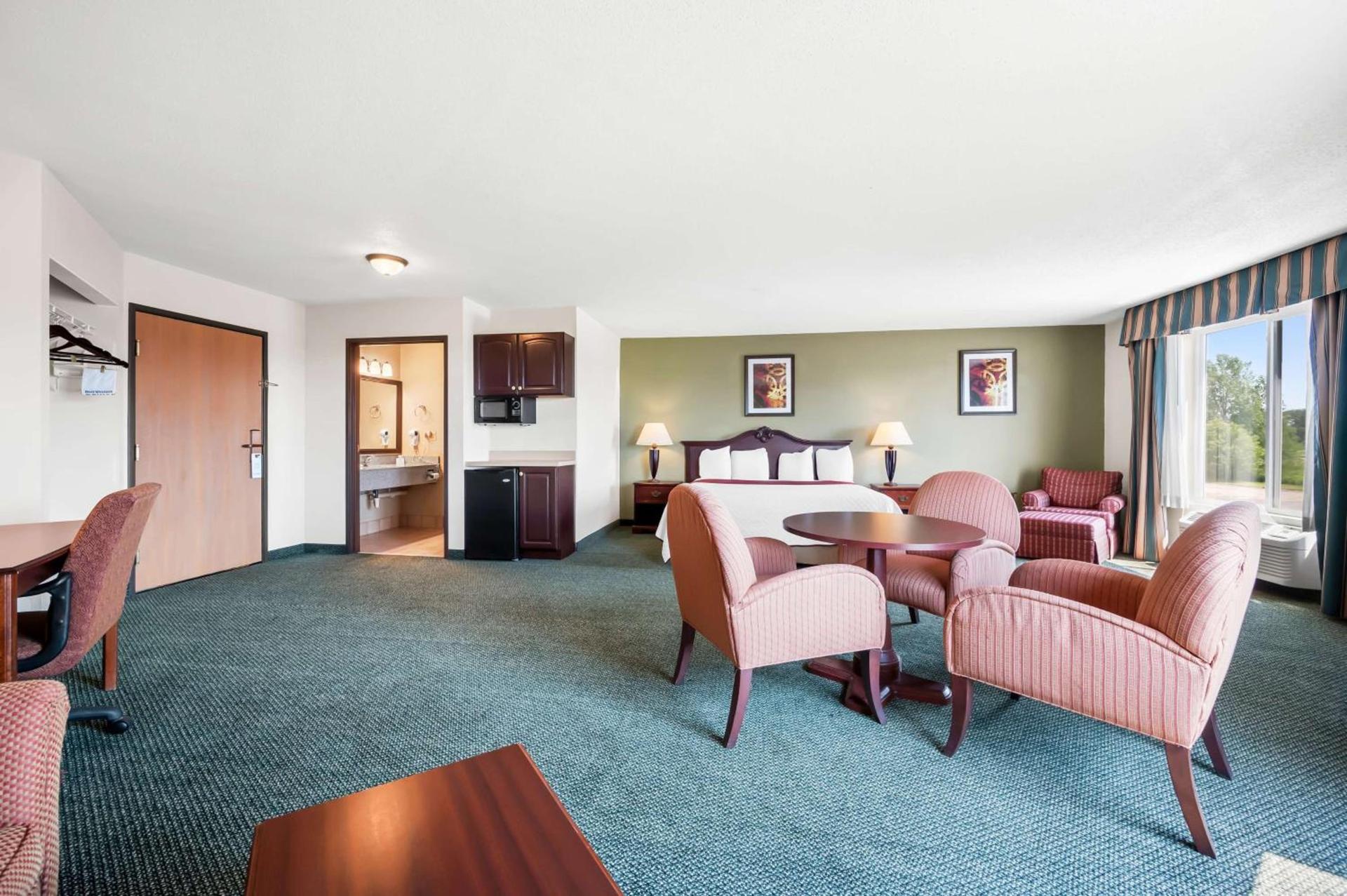 Best Western Annawan Inn photo 7