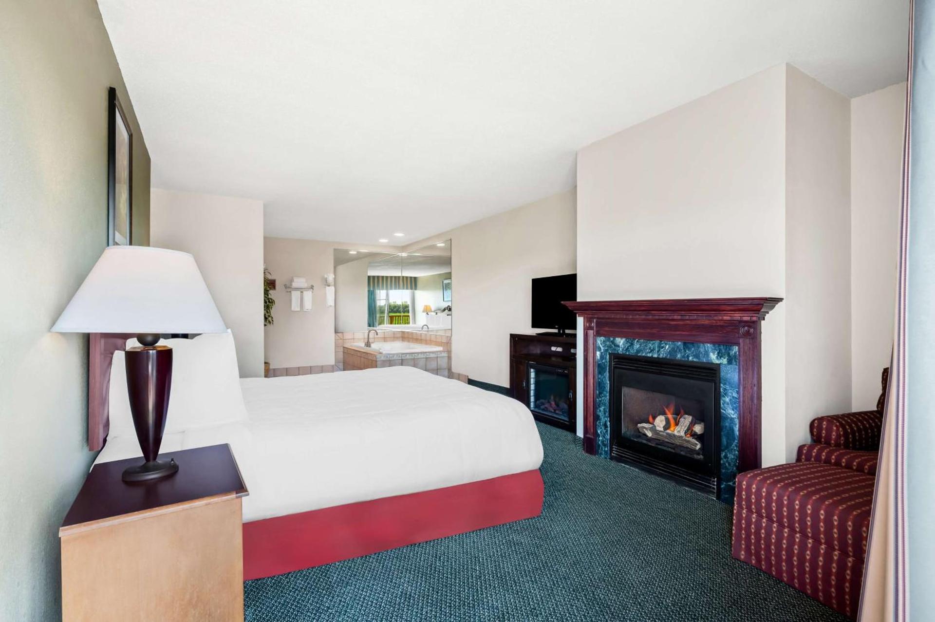 Best Western Annawan Inn photo 9
