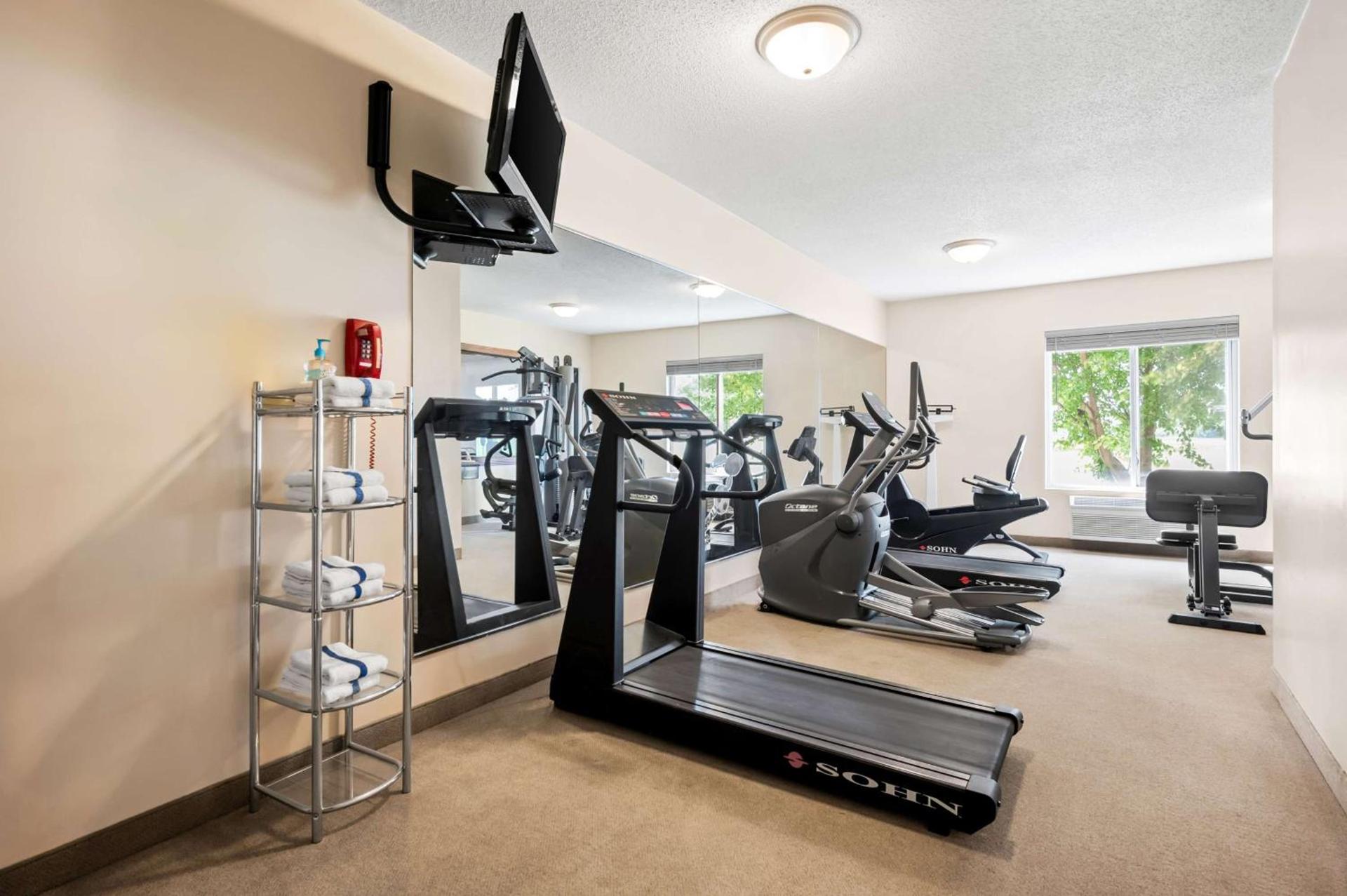 Best Western Annawan Inn photo 28