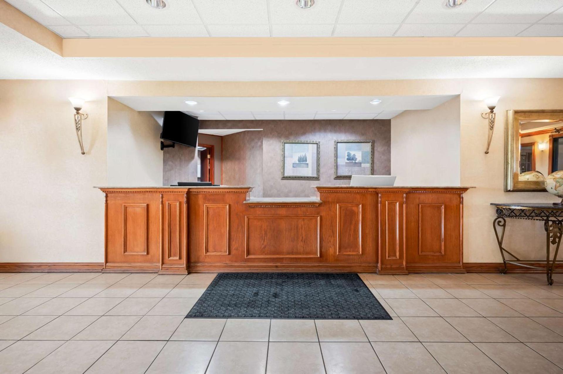 Best Western Annawan Inn photo 30