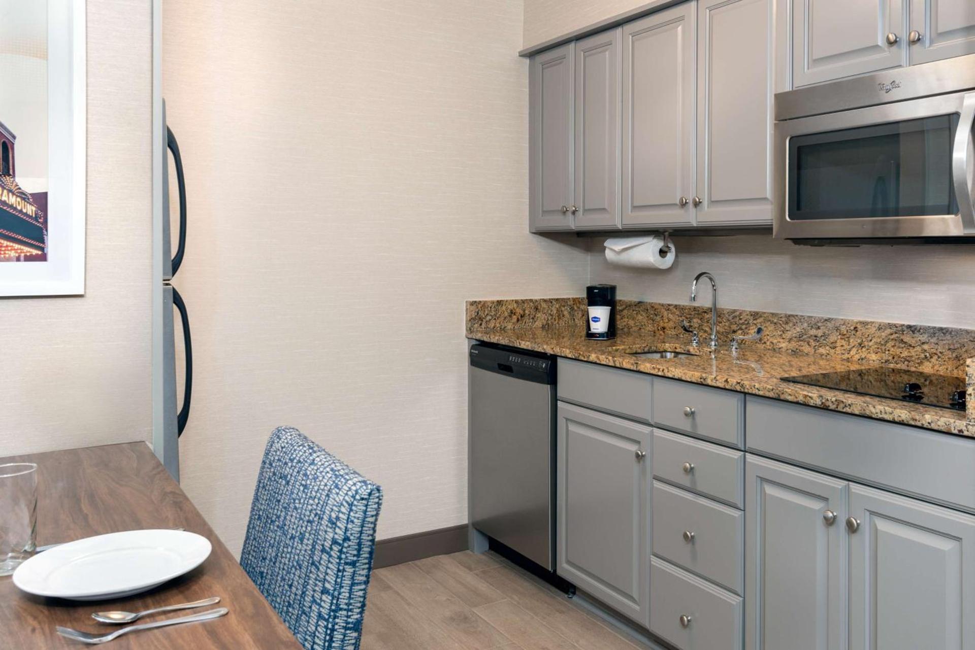 Hampton Inn & Suites Charlottesville at the University photo 39