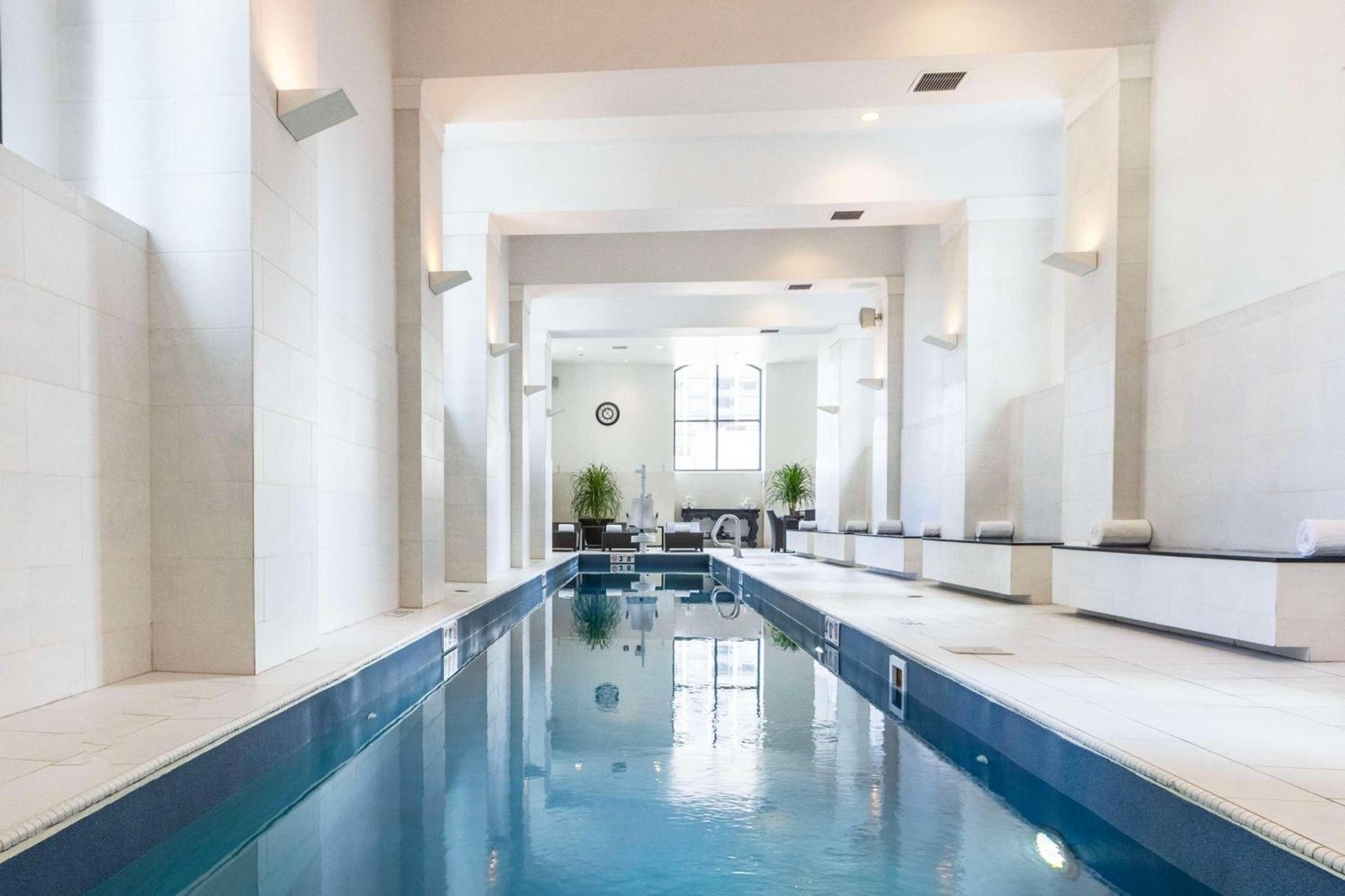 Waldorf Astoria Chicago photo 9