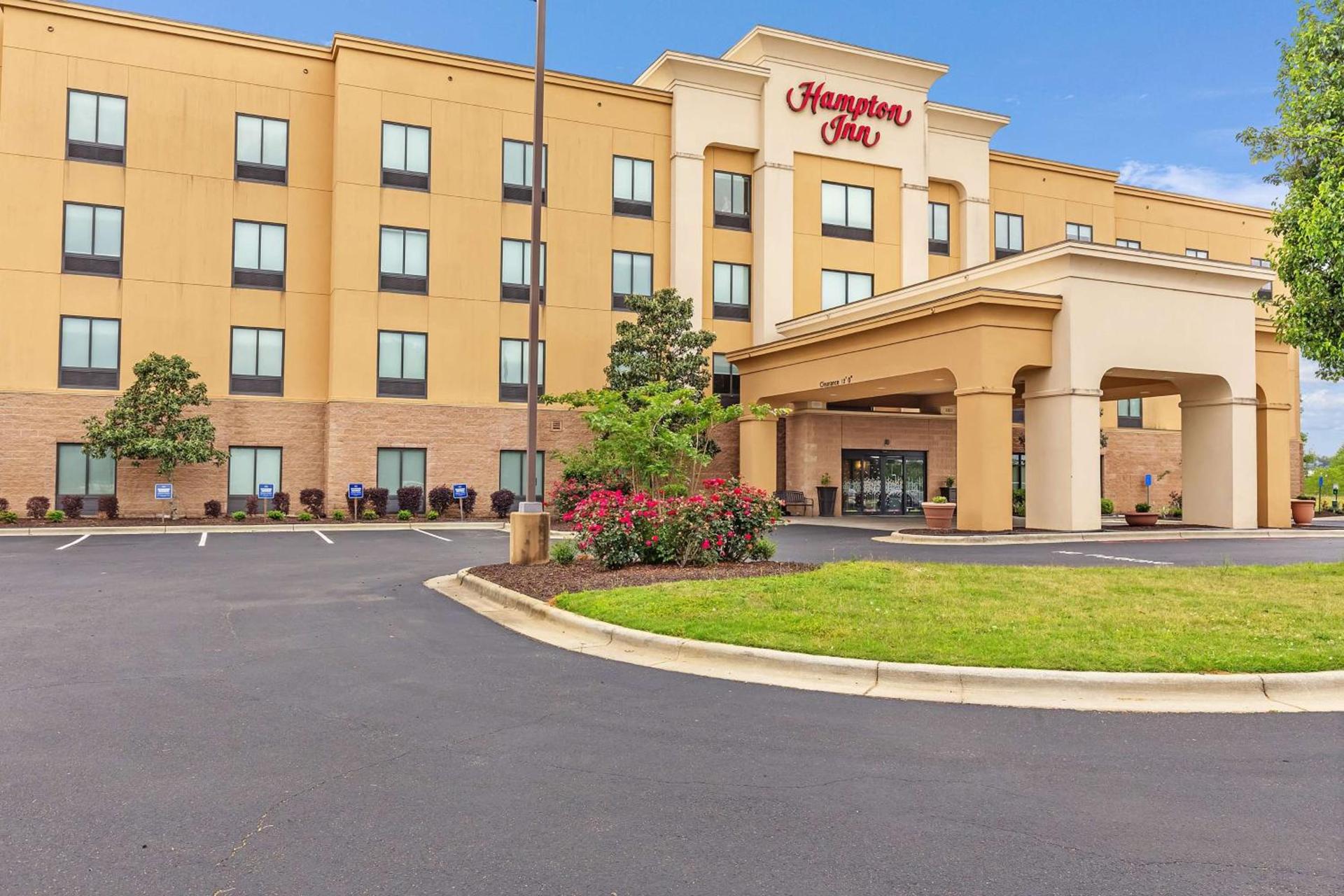 Hampton Inn - Atmore photo 1