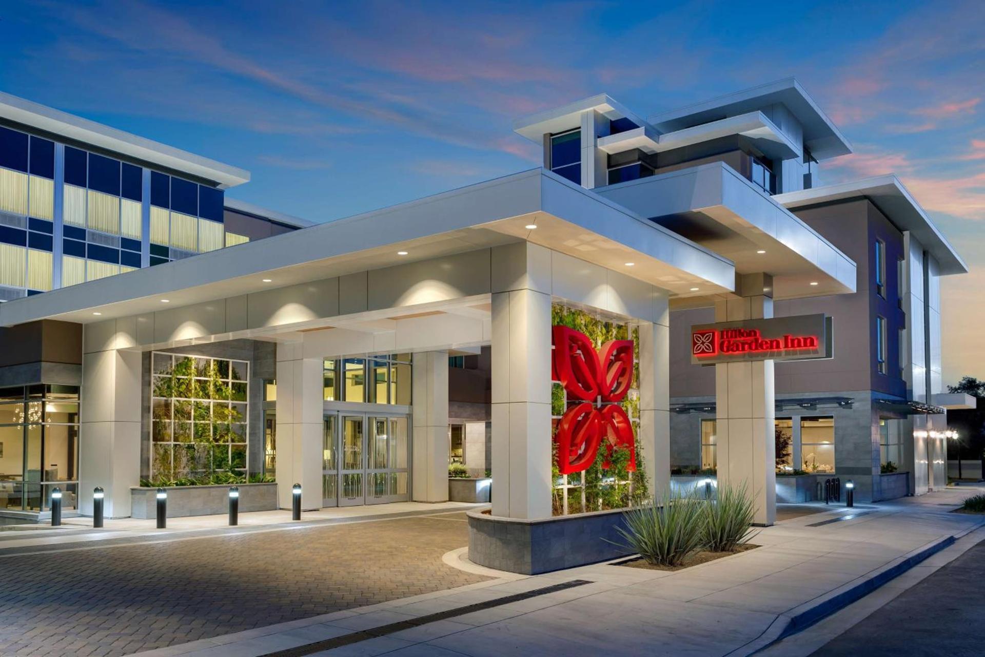 Hilton Garden Inn Palo Alto photo 3